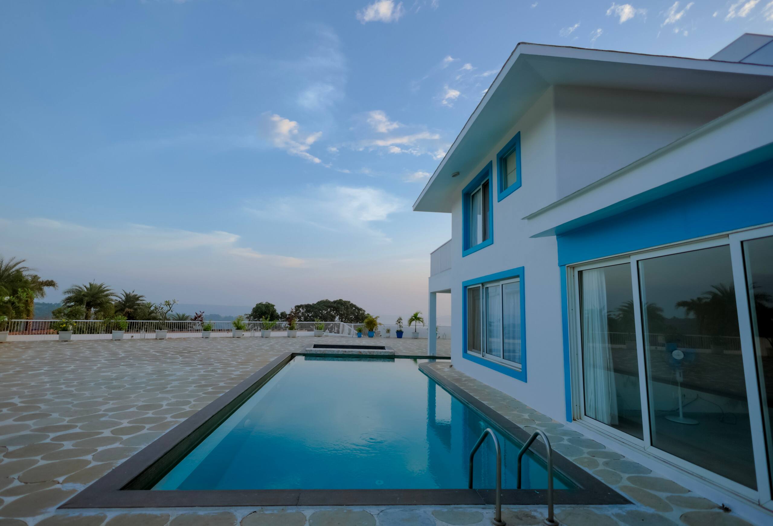 CASA SINGH by Akama Homes 4bhk villa with pool 7
