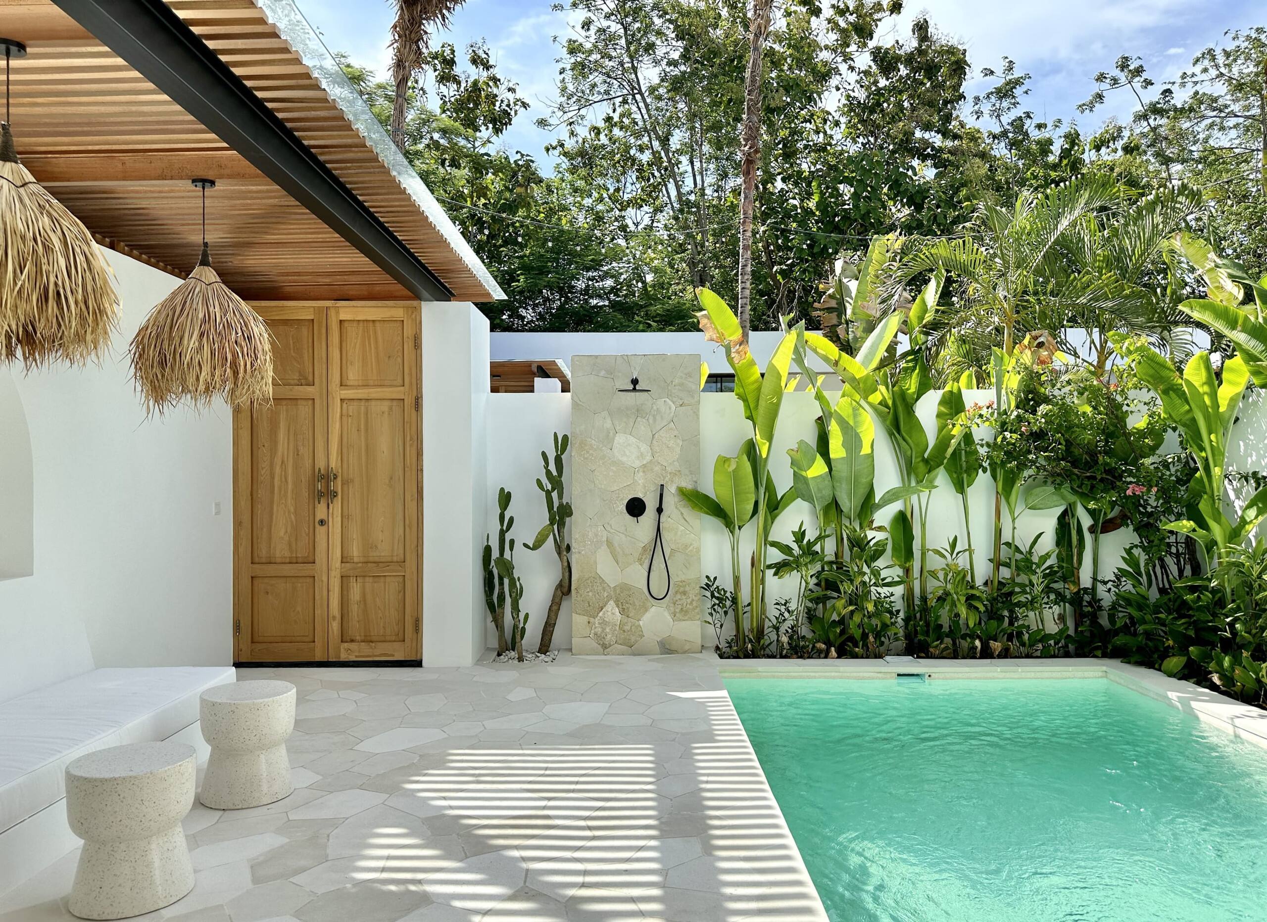 The Young Villas: Luxury One-Bedroom Suite — photo 2