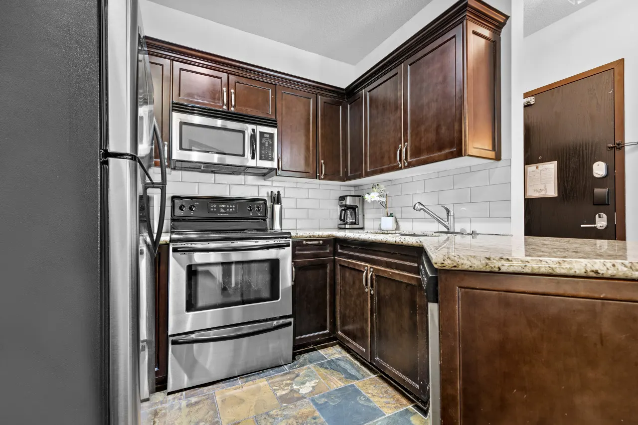 The Mountaineer by InstantSuites Pool & HotTub! 13