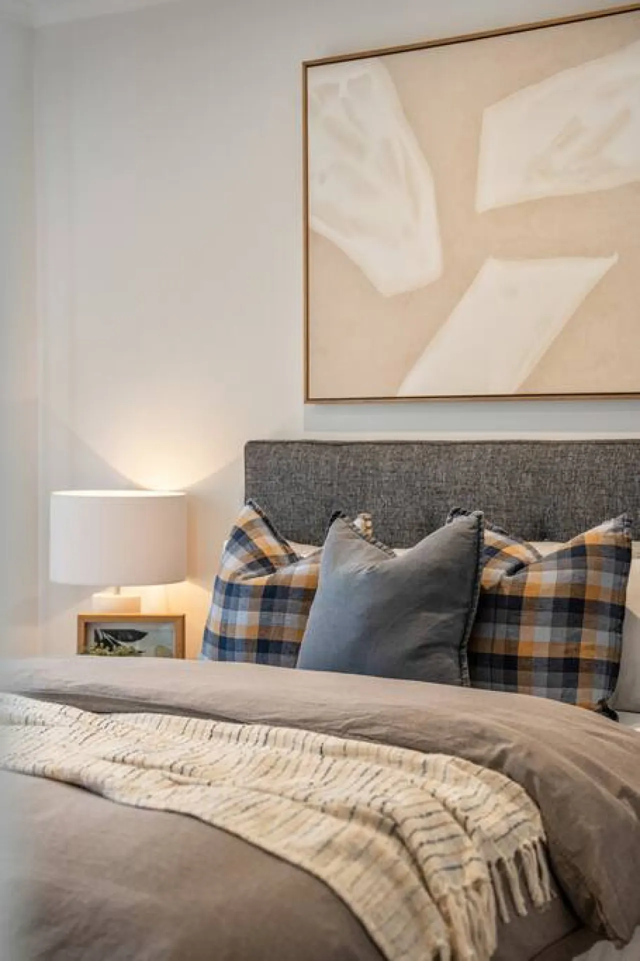 One Tea House—Contemporary Cityside Comfort 17