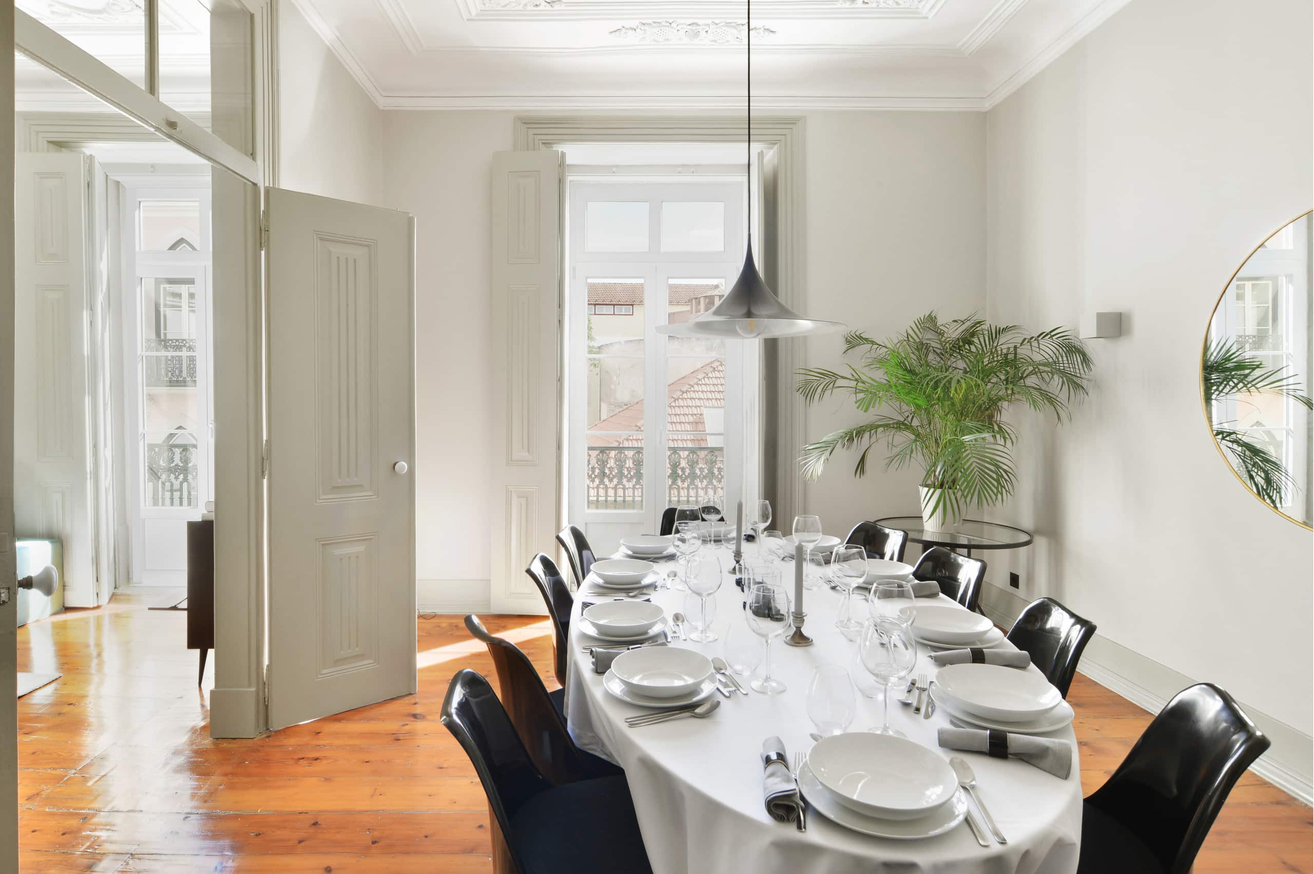 Big Stunning Apt - Best Possible Location - Chiado 2