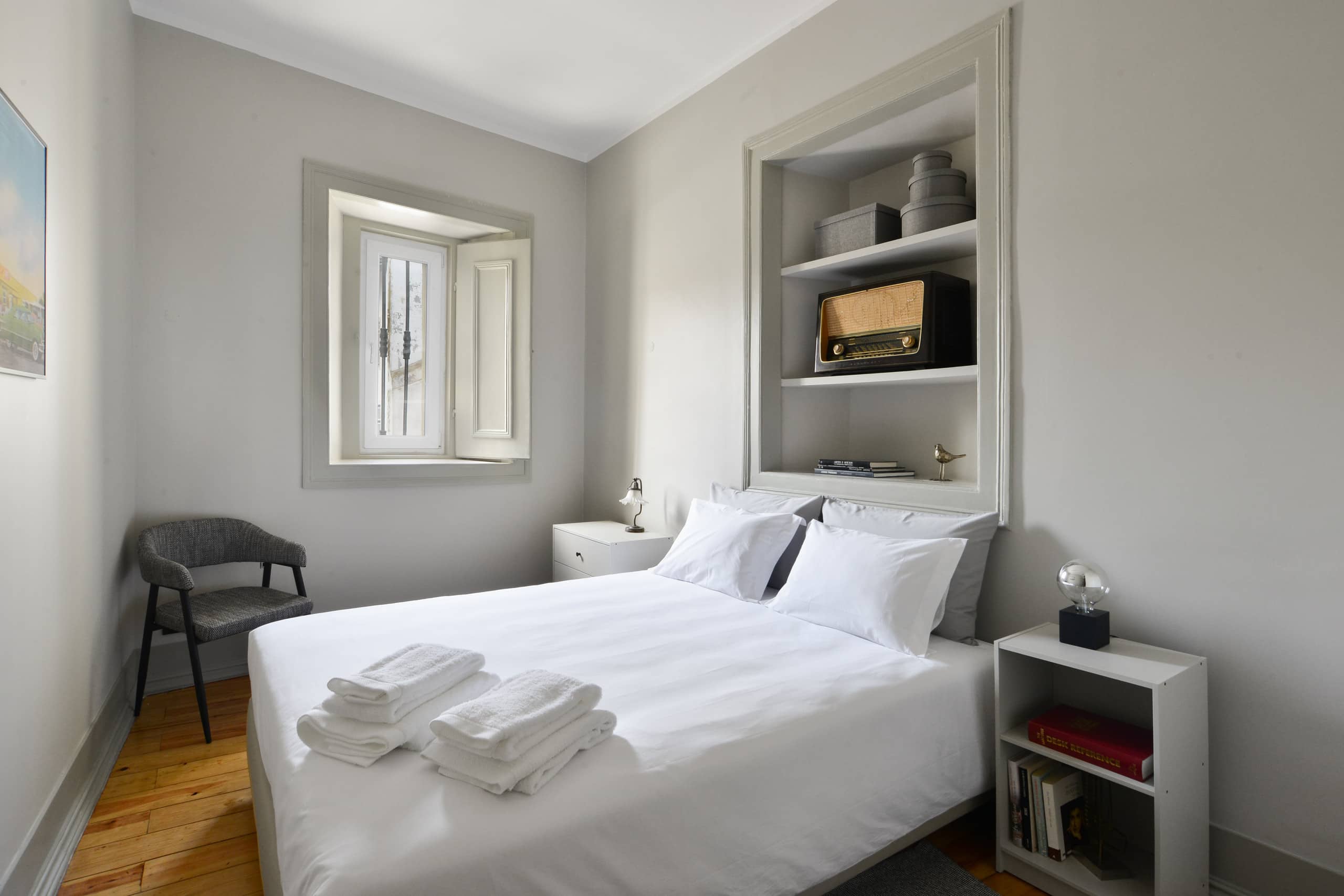 Big Stunning Apt - Best Possible Location - Chiado 15