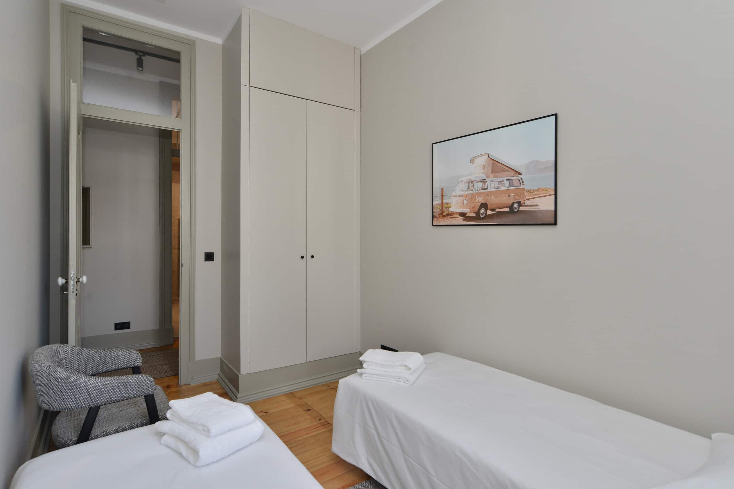 Big Stunning Apt - Best Possible Location - Chiado 18