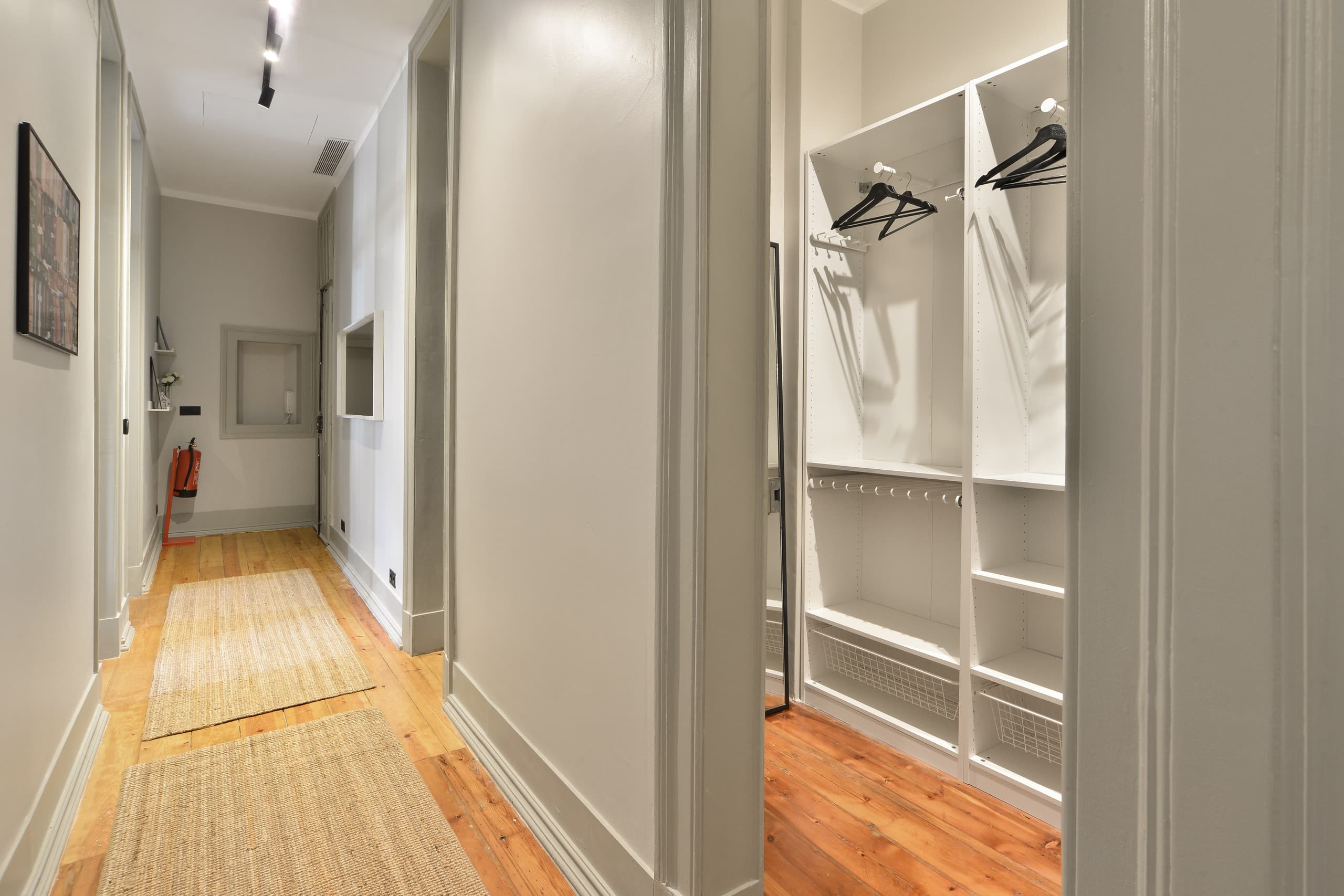 Big Stunning Apt - Best Possible Location - Chiado 23