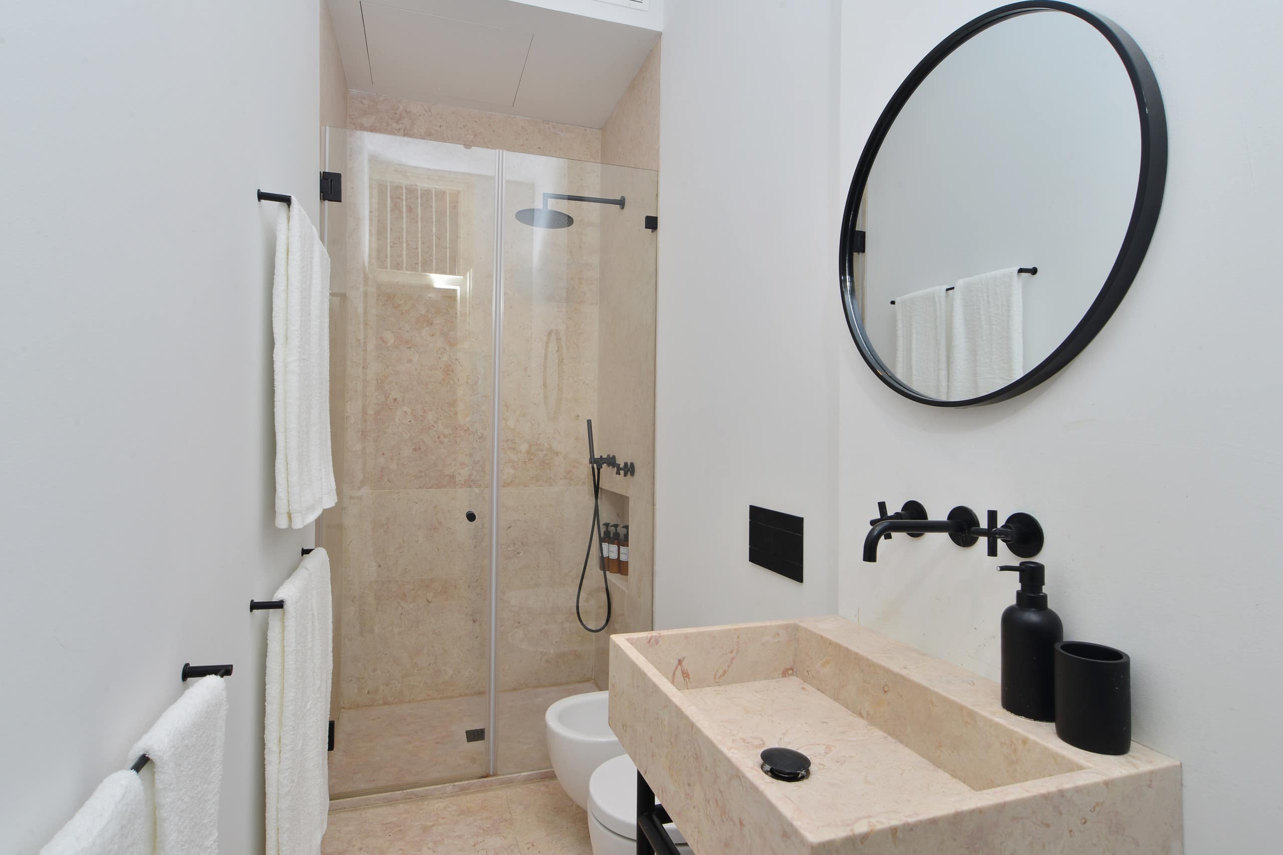 Big Stunning Apt - Best Possible Location - Chiado 20