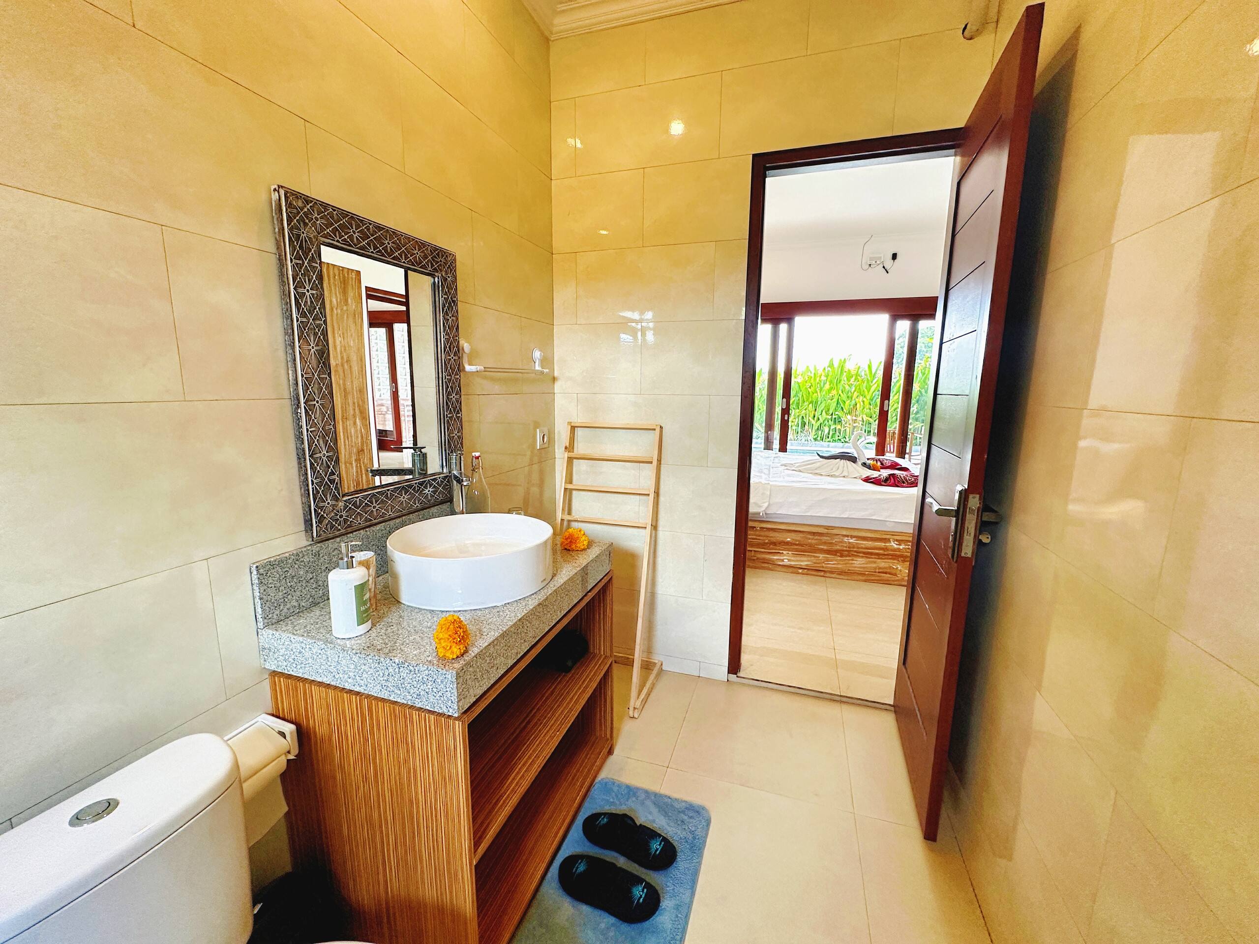 Umah Teba Rice Field View Private Villa with Pool — photo 4