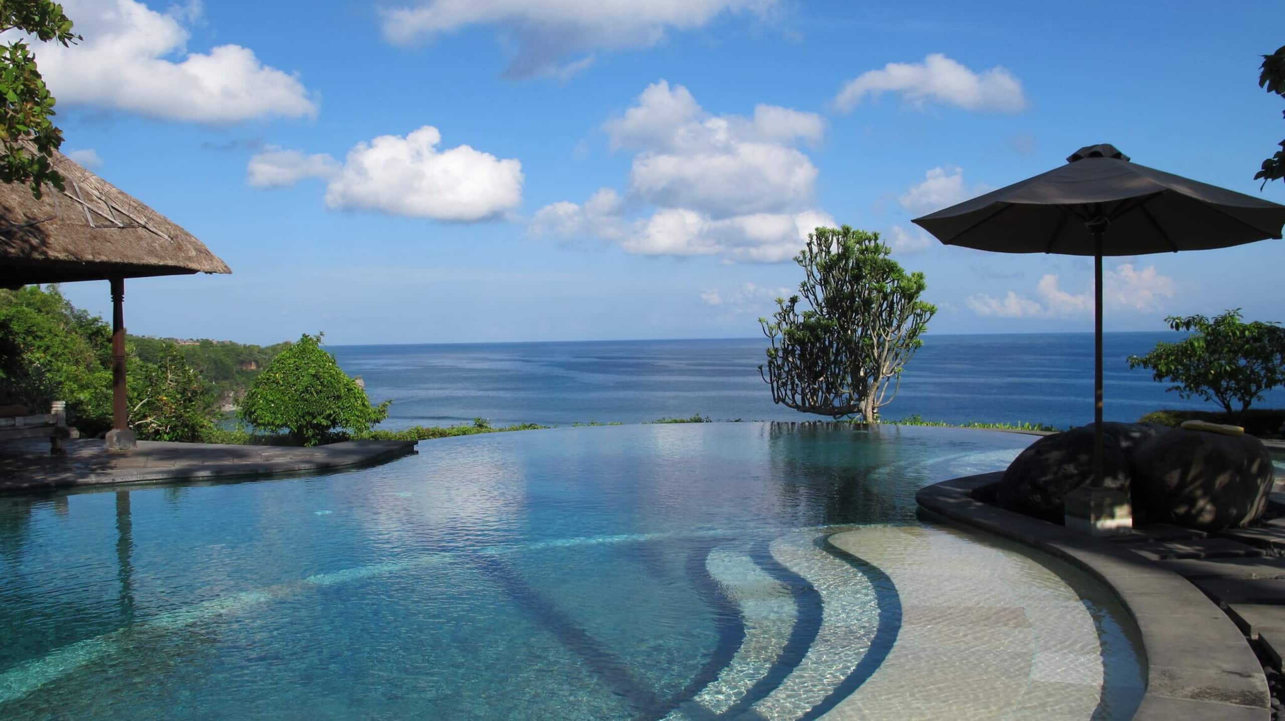 A Stunning Private Estate in Uluwatu, Bali 27