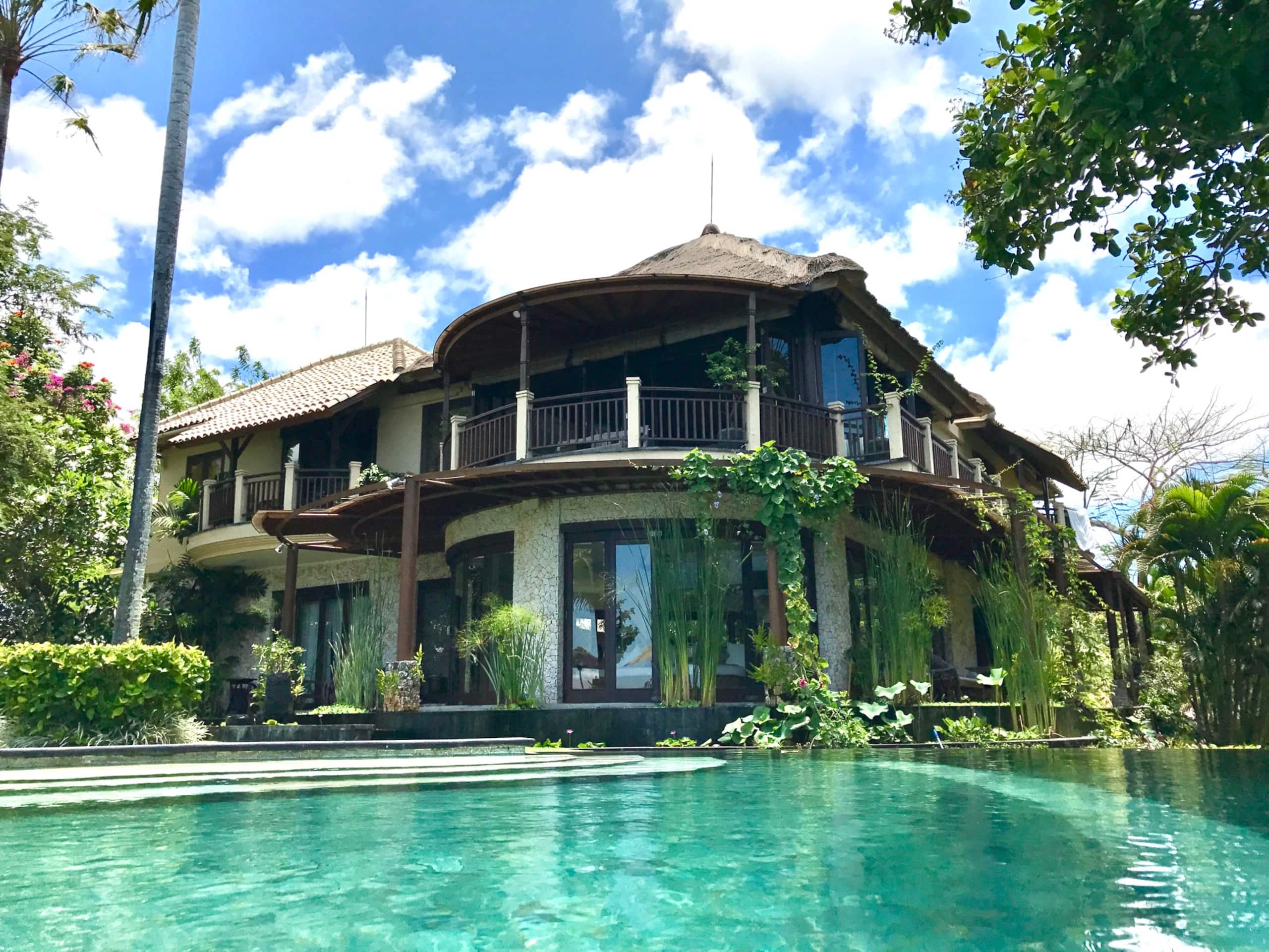 A Stunning Private Estate in Uluwatu, Bali — photo 4