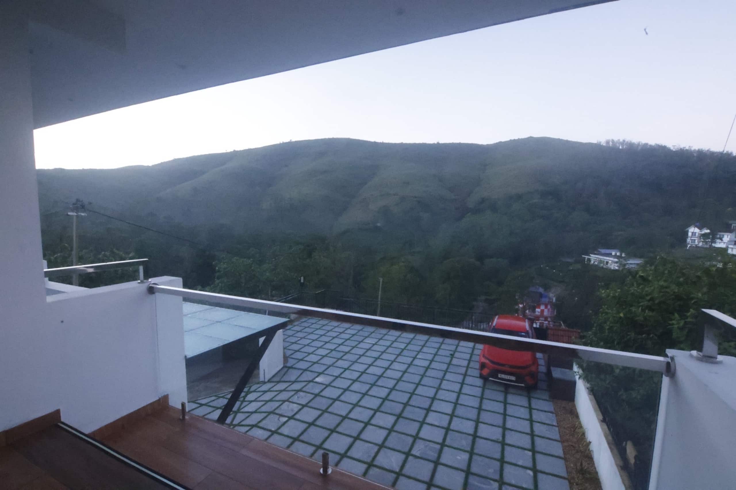 Mistara by Driveholicz, Parunthumpara, Idukki 37