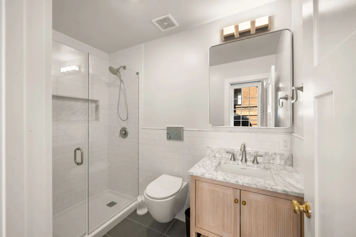 Airy, Elegant 1bd Apartment, Steps from Everything 11