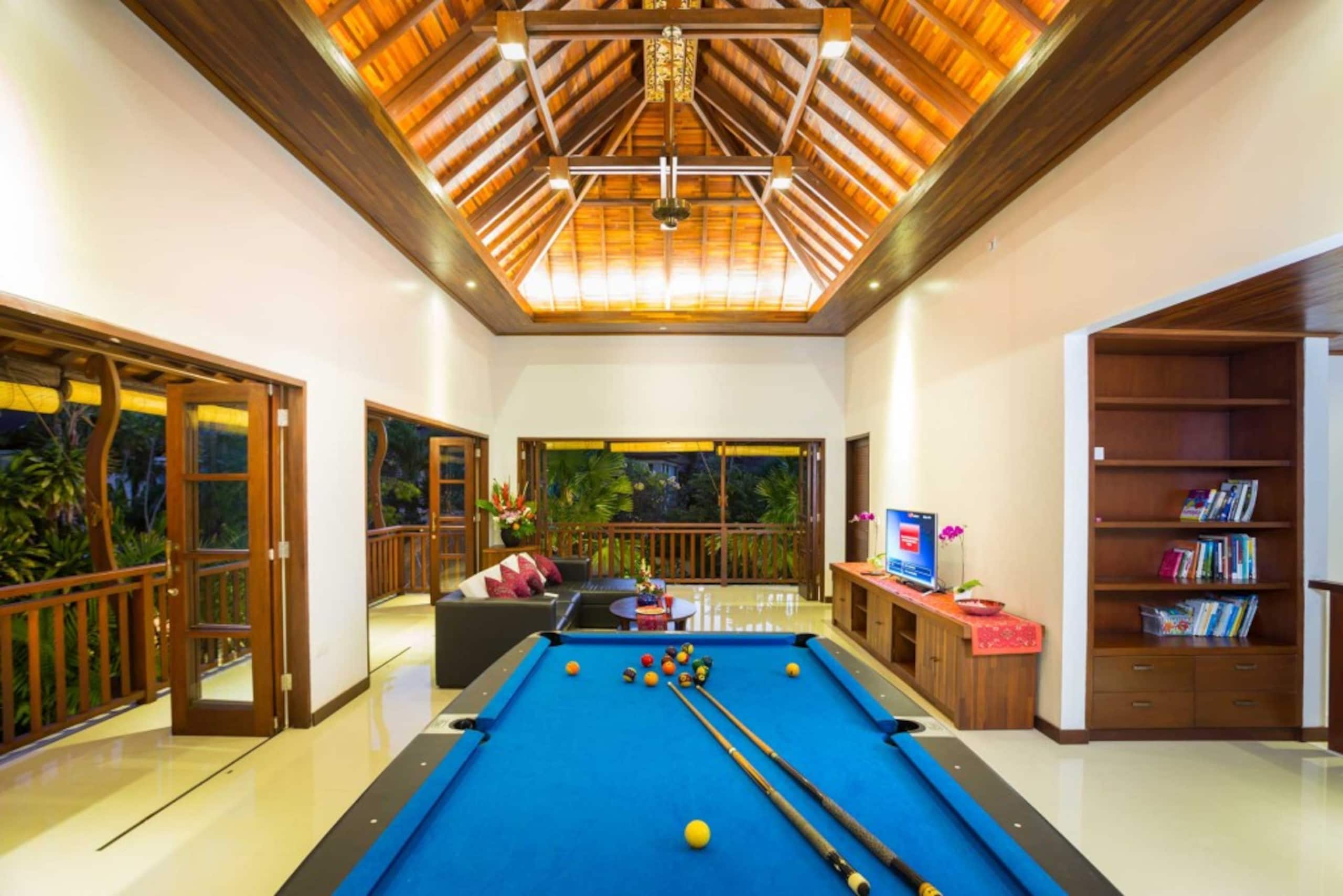 Stunning & Large 4BR Villa with Private Pool Sanur 6