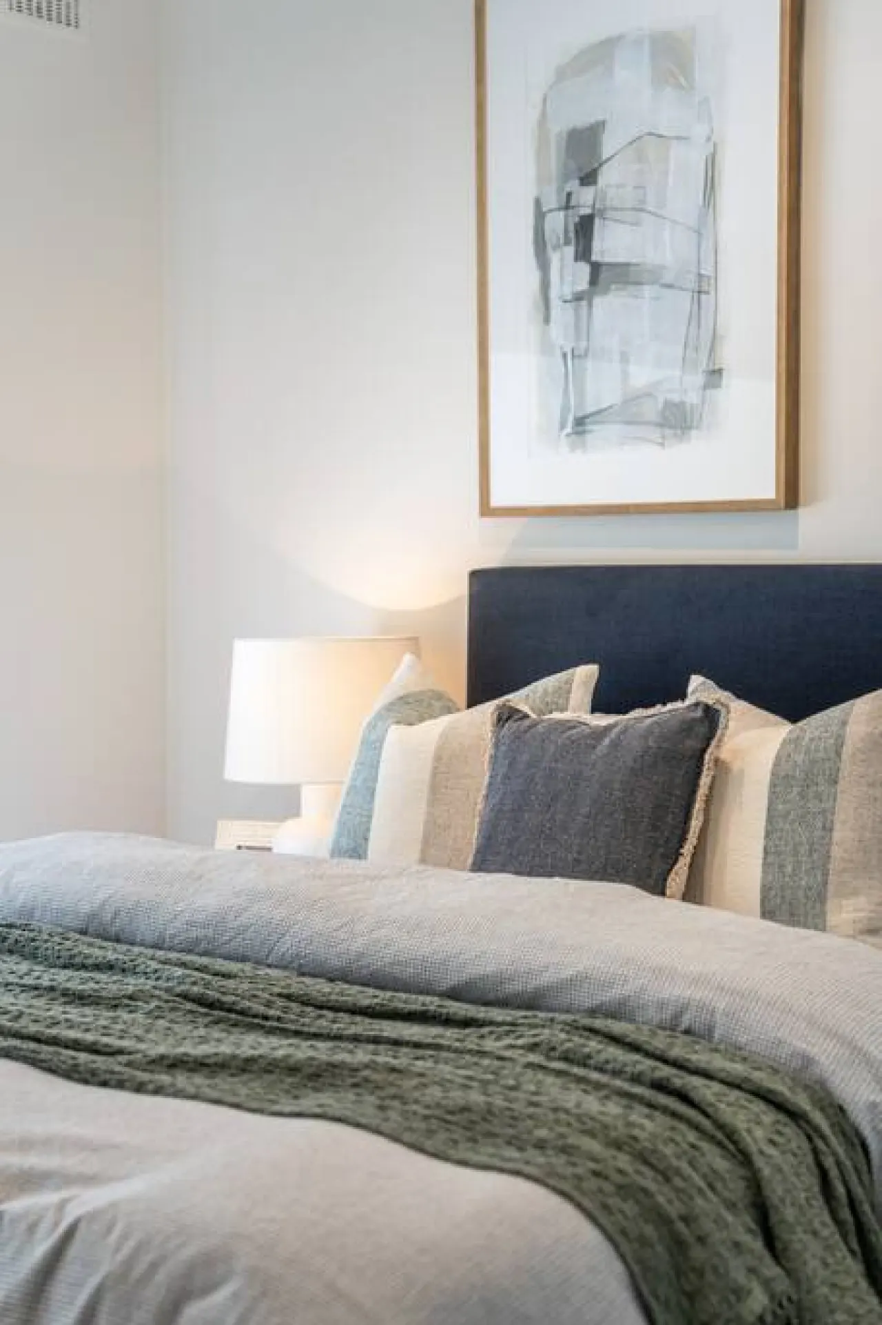 Three Tea House — Relaxed Living in Mile End 17
