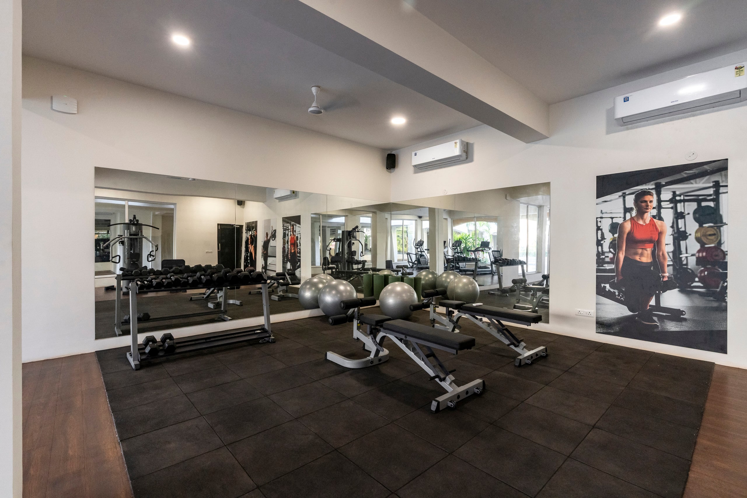 Stylish 1BHK in Siolim | Pool & Gym | Near Vagator 38