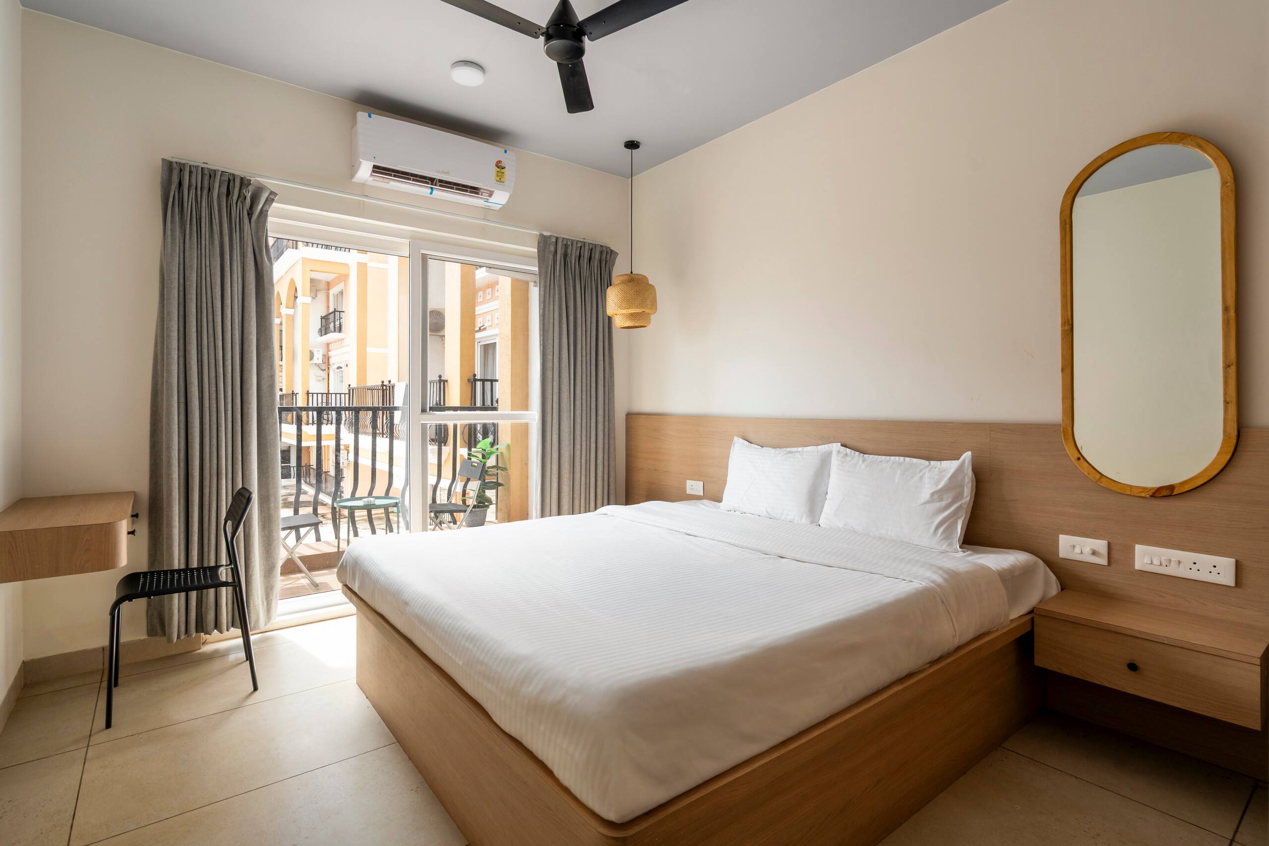 Stylish 1BHK in Siolim | Pool & Gym | Near Vagator 28