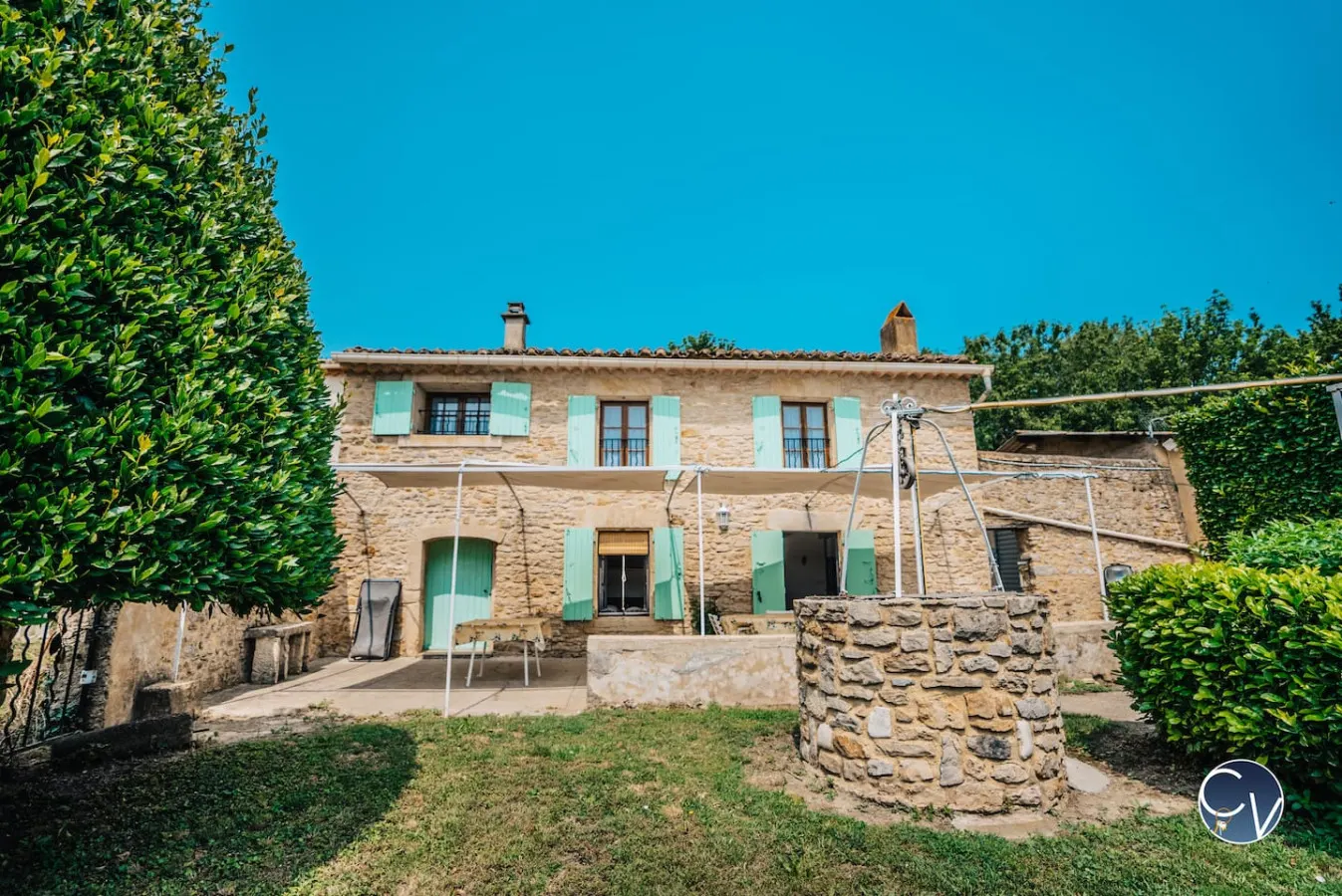 Petit Mas au calme proche centre