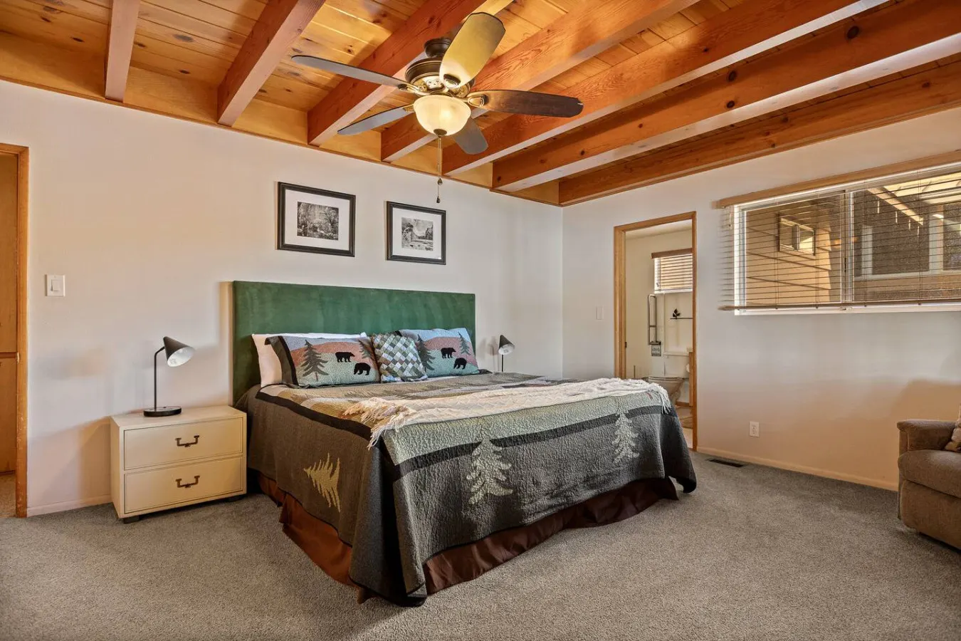 Lakefront Pines w/ Hot Tub, w/ Panoramic Views 20