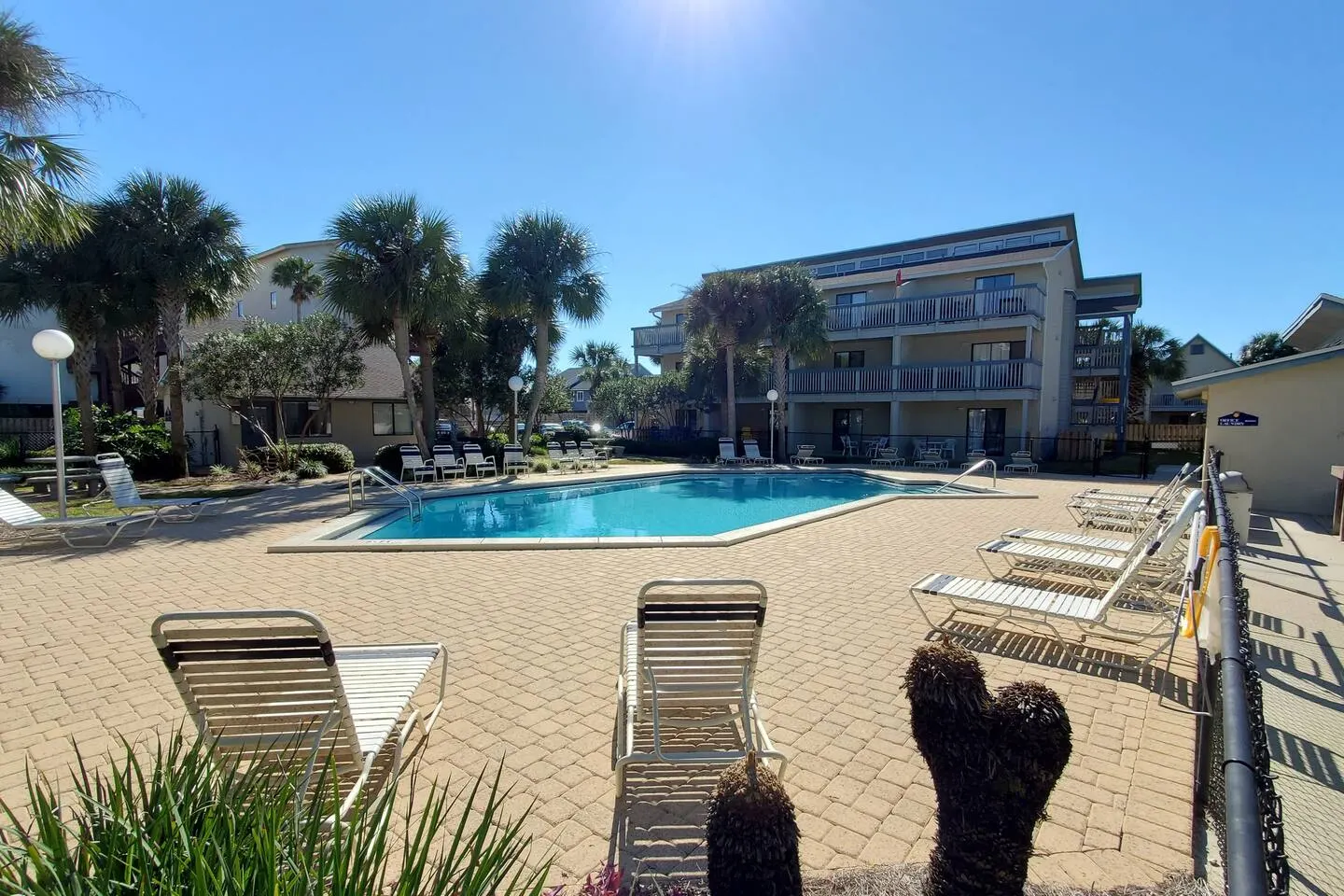 Sunswept 103-Beachfront Condo with amazing views 20