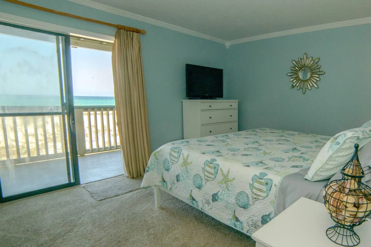 Sunswept 103-Beachfront Condo with amazing views 8