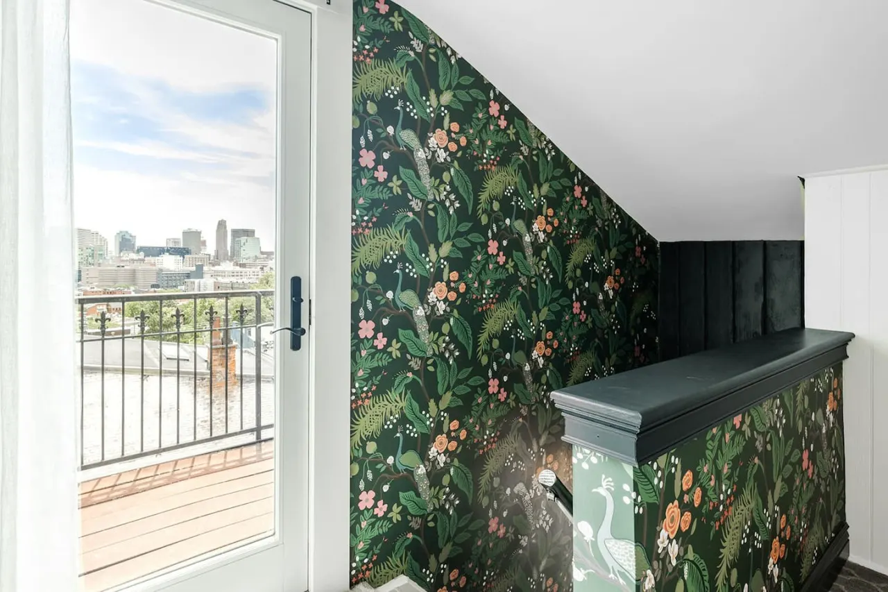 Lux 4BR Townhome City Views Private Balconies 16