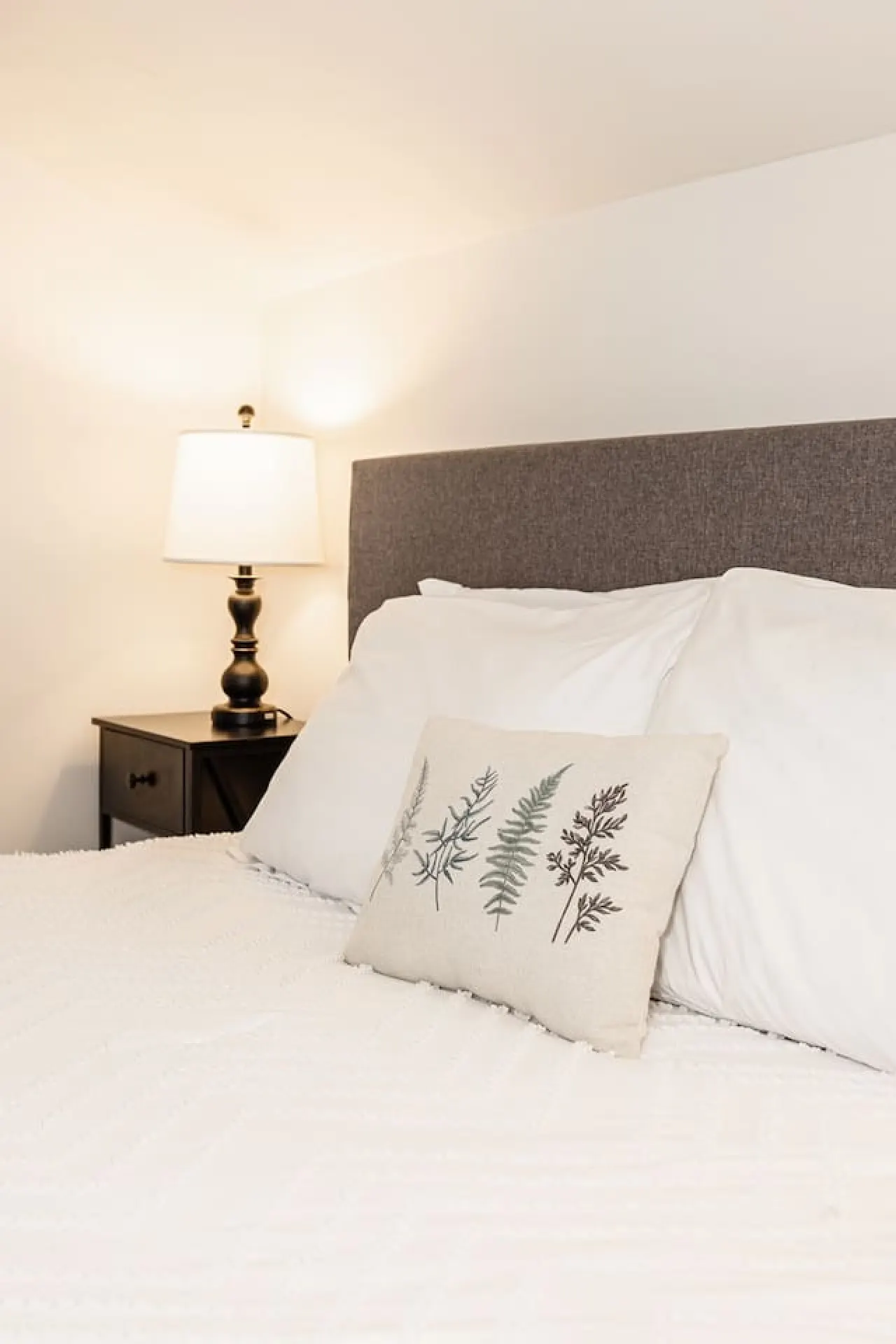 Lux 4BR Townhome City Views Private Balconies 19