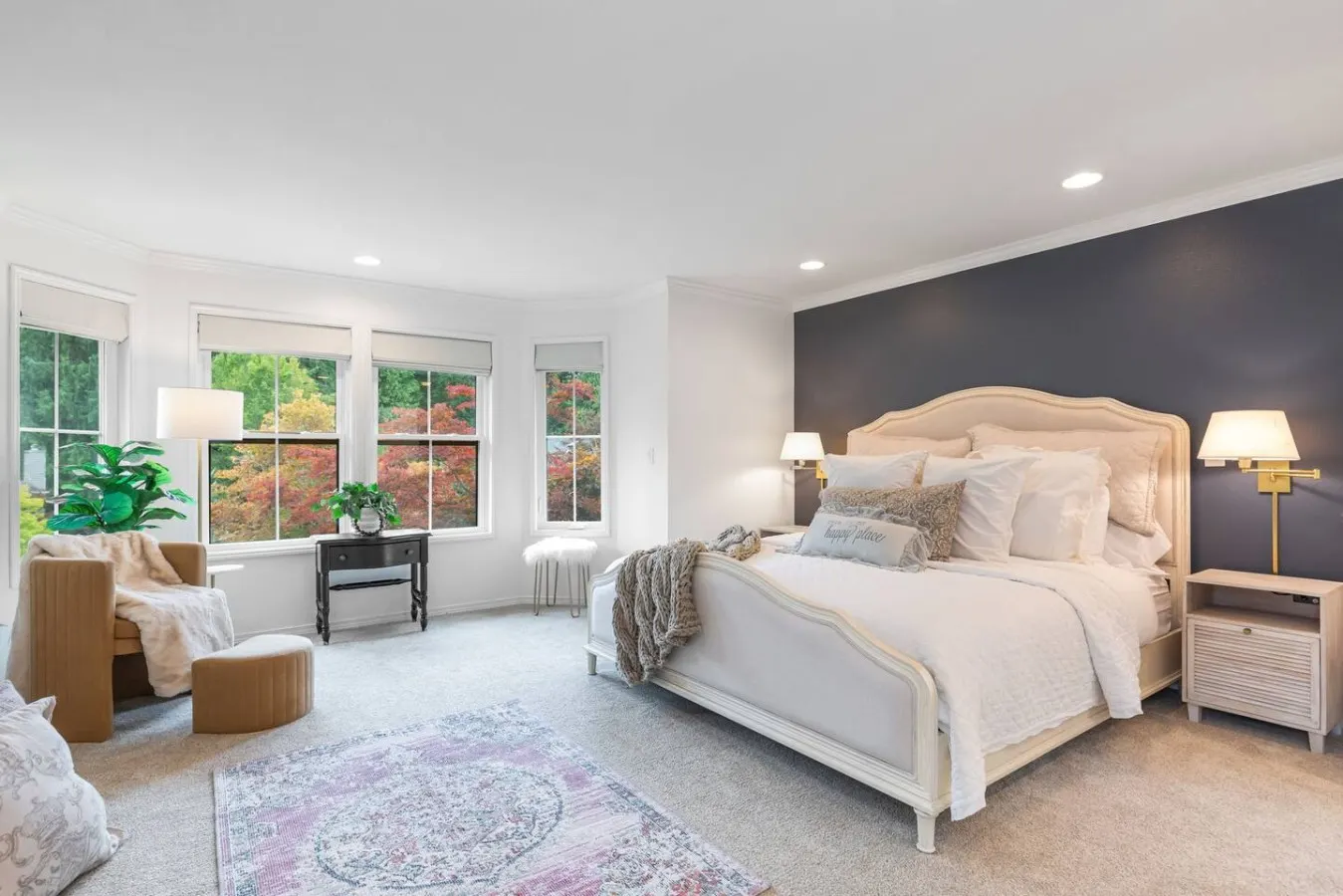 Woodinville 4 Bedroom: Acre Yard, Fire Pit, BBQ — photo 5