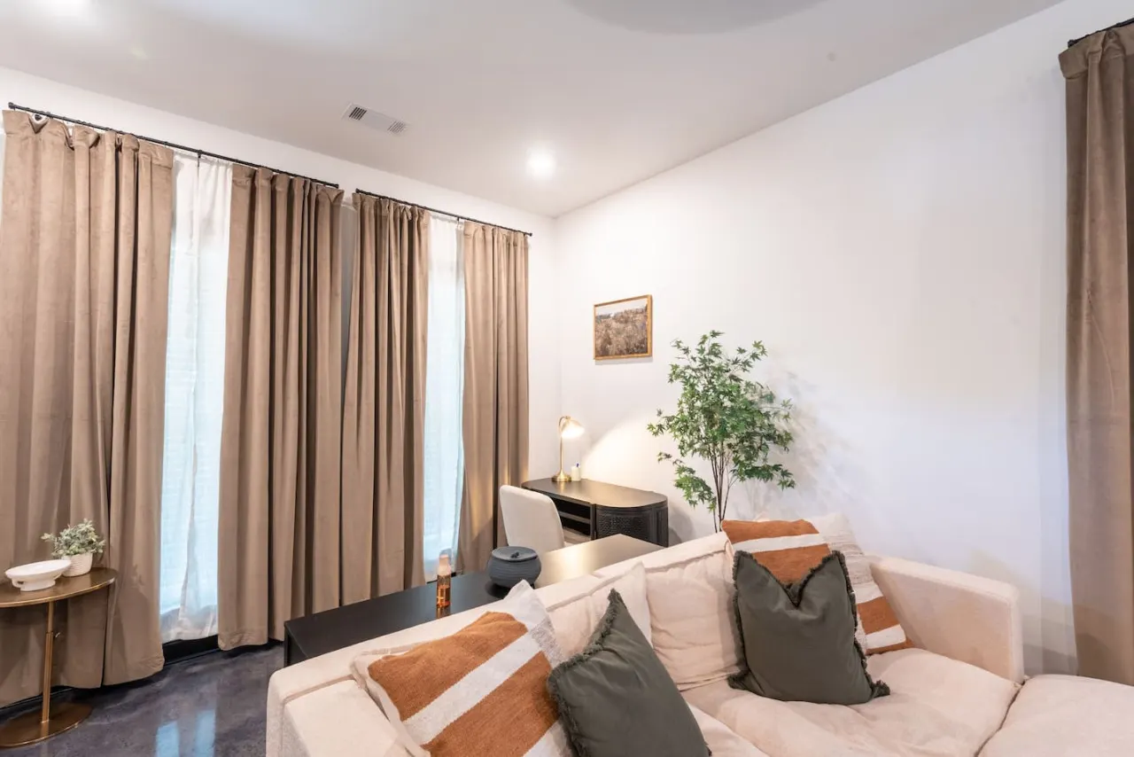 Pettaway Bungalow 17