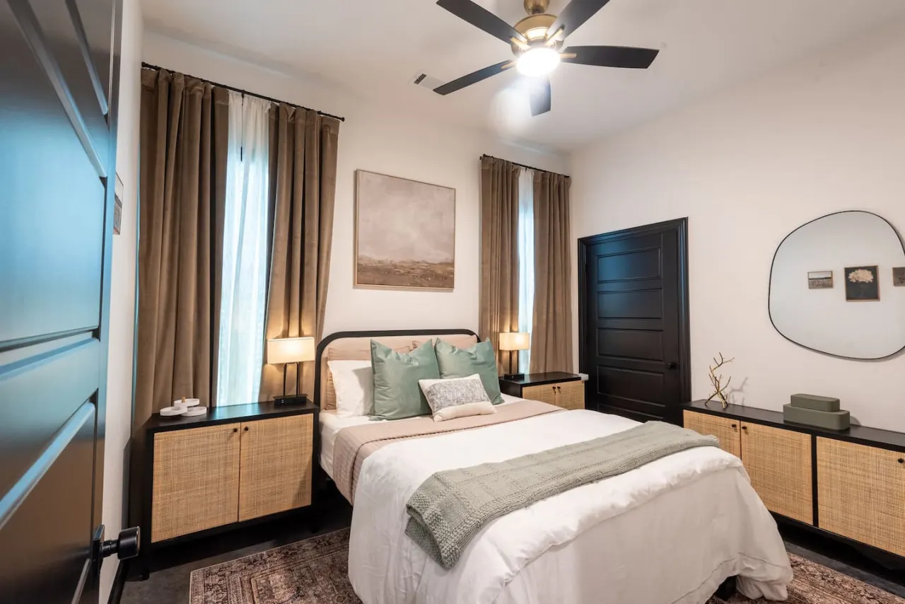 Pettaway Bungalow 6