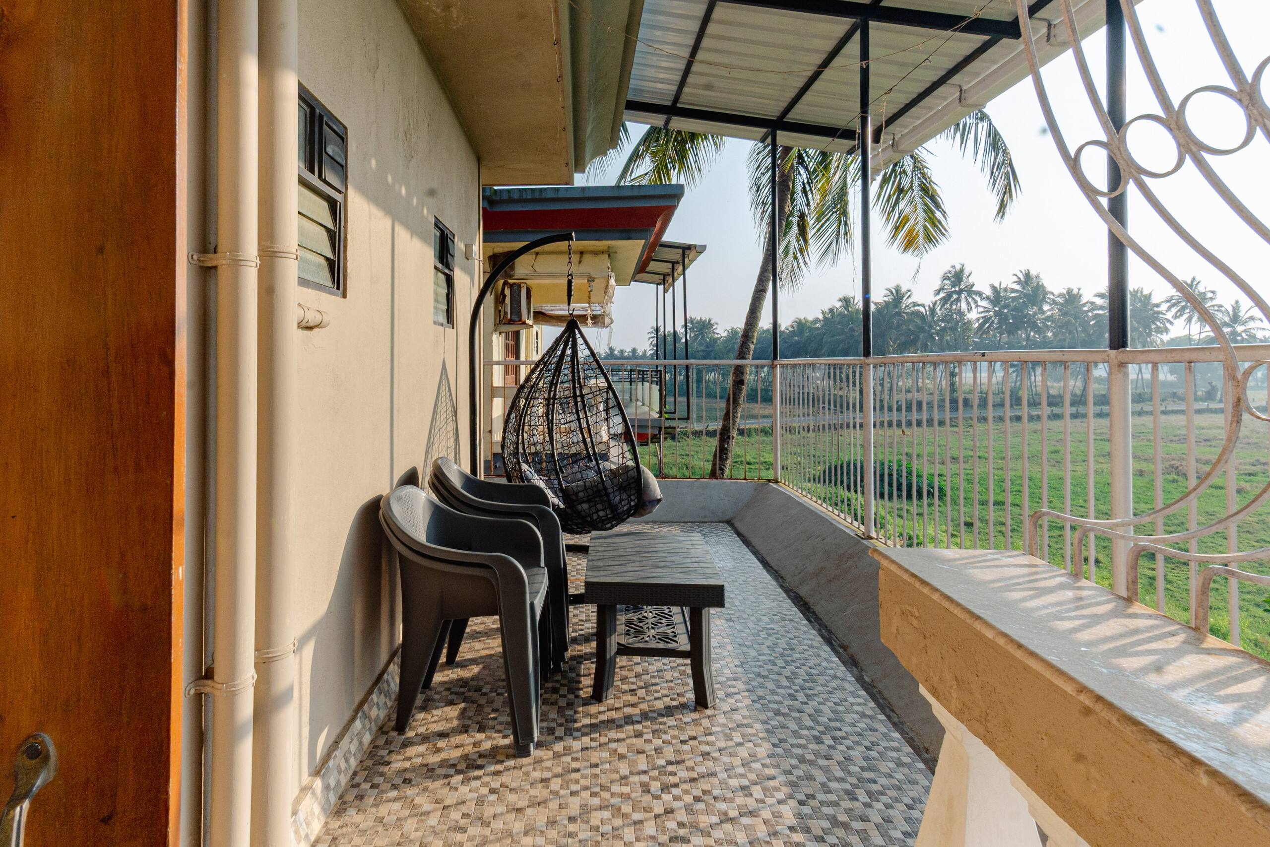 Panaroma by Akaya Collective | 3BHK 4 min to Beach 35