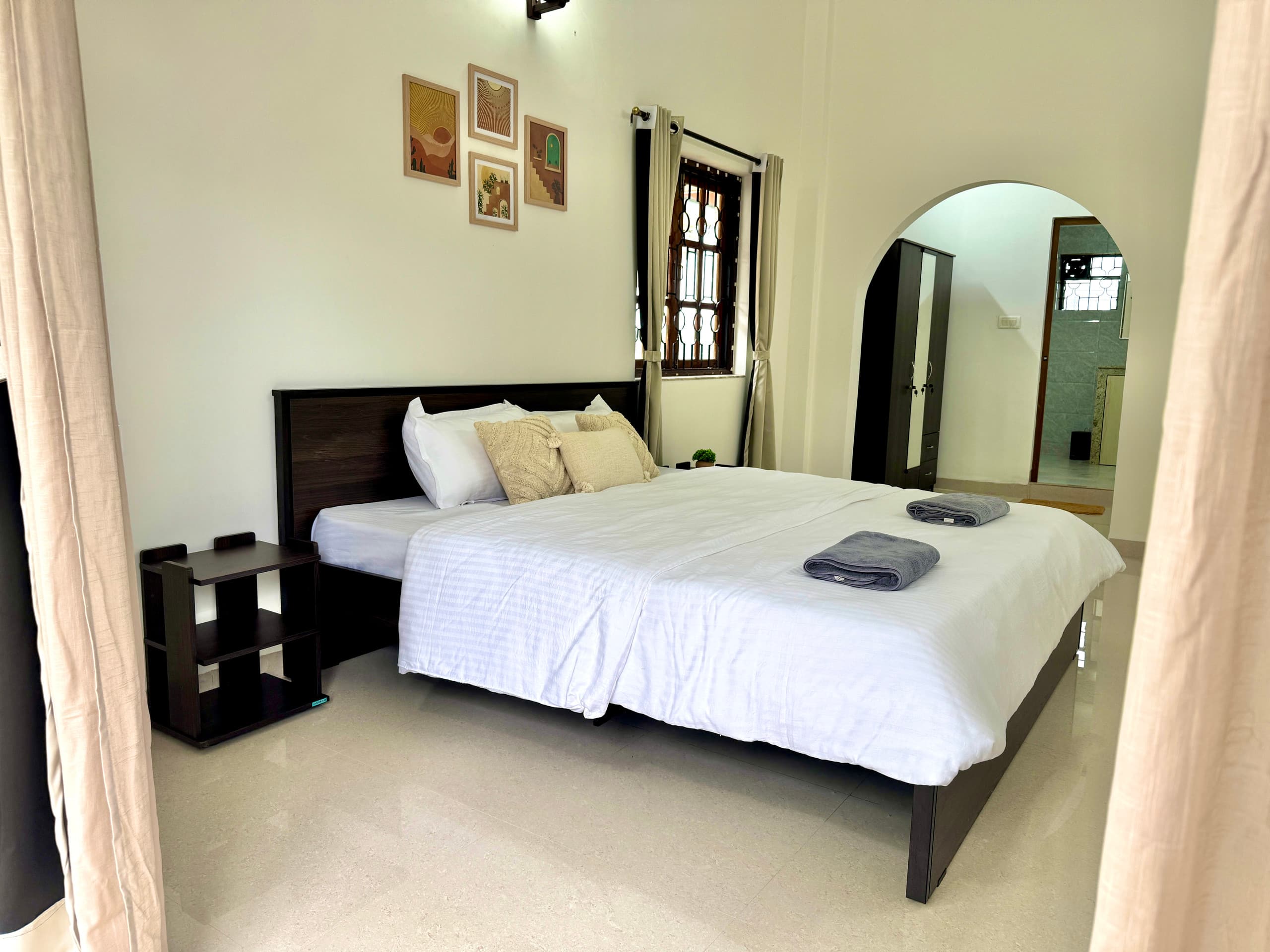 Panaroma by Akaya Collective | 3BHK 4 min to Beach 7