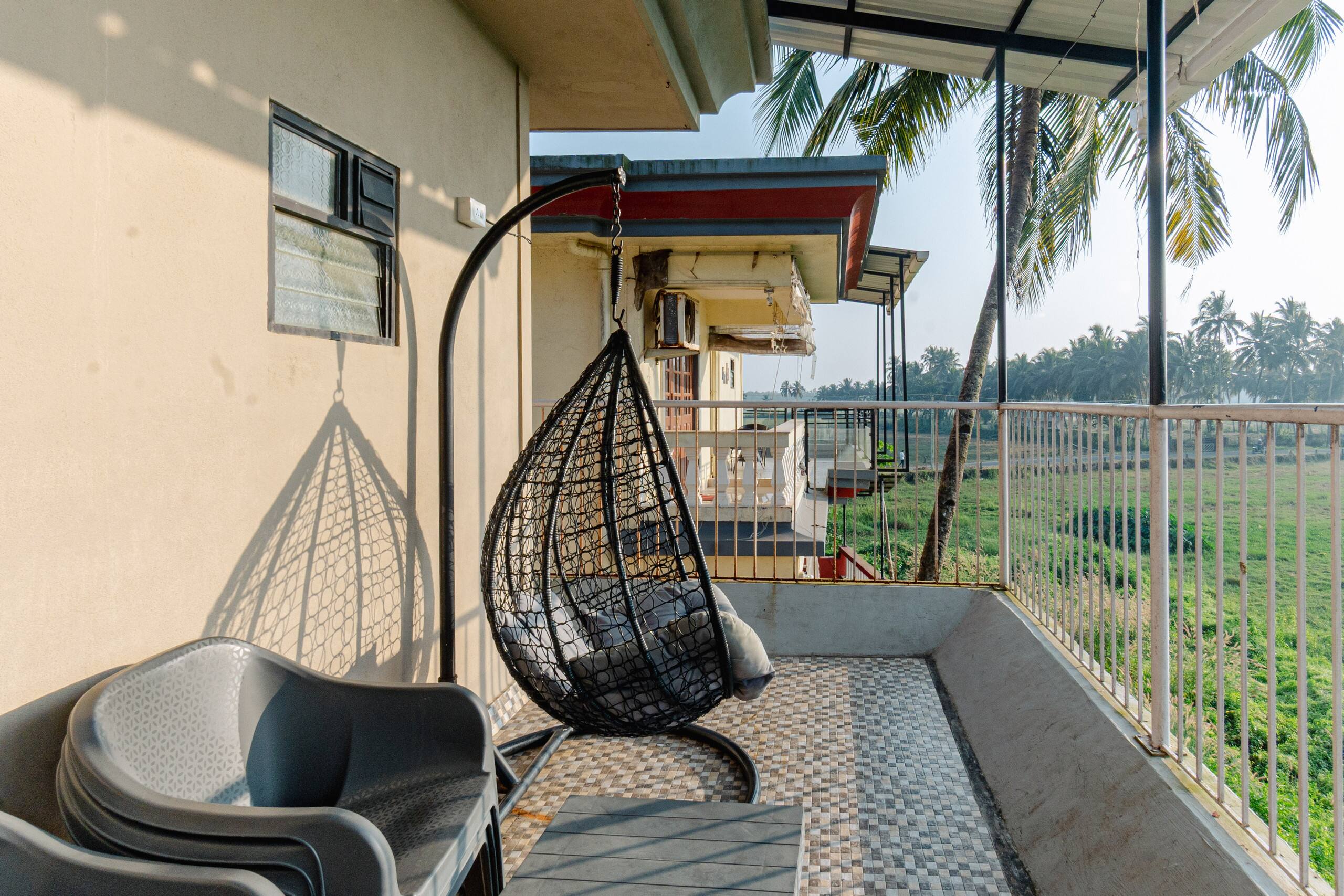 Panaroma by Akaya Collective | 3BHK 4 min to Beach 37