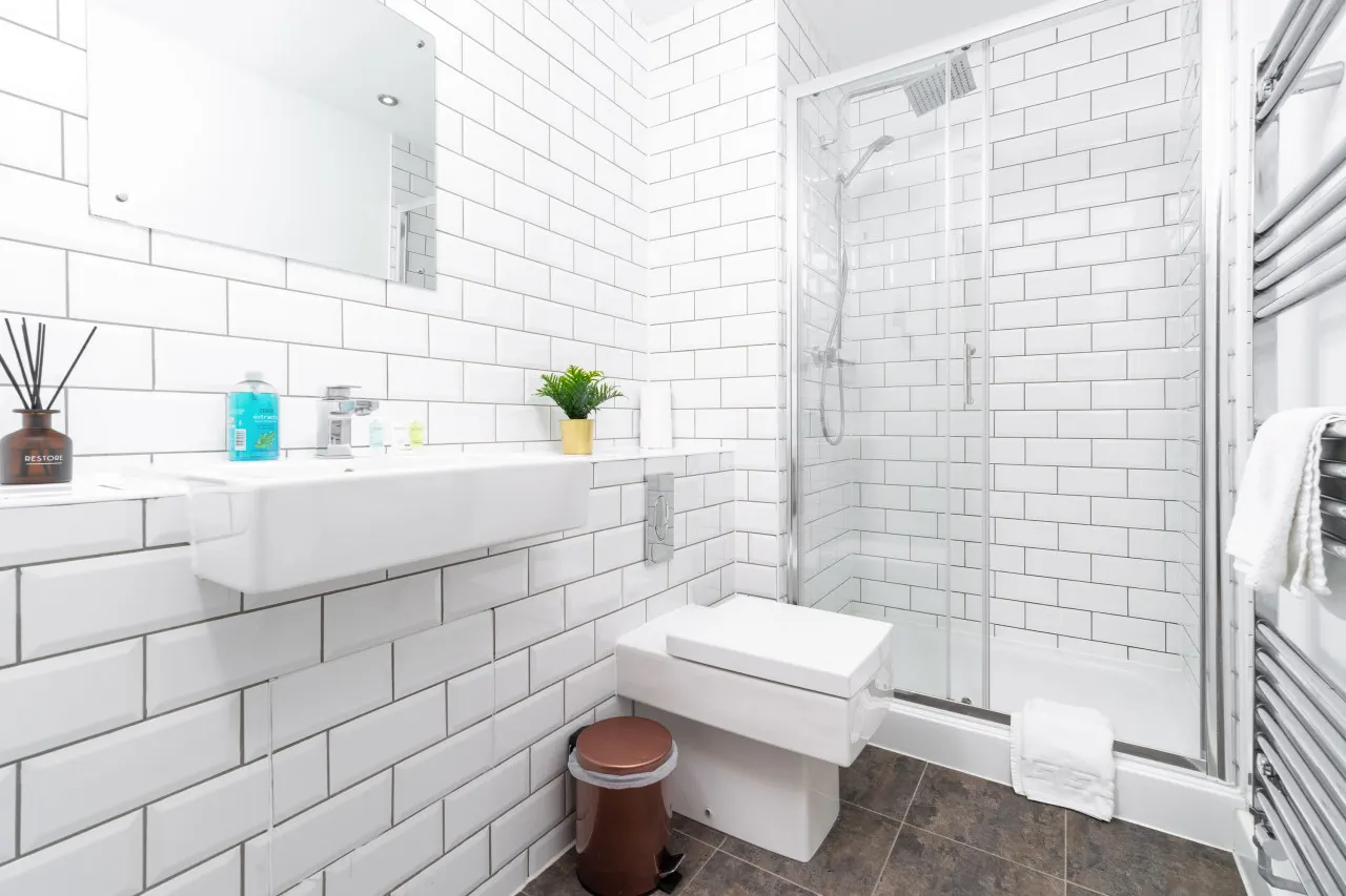 Two Bedroom City Centre Apartment - JQ - Fast WiFi - Netflix 9
