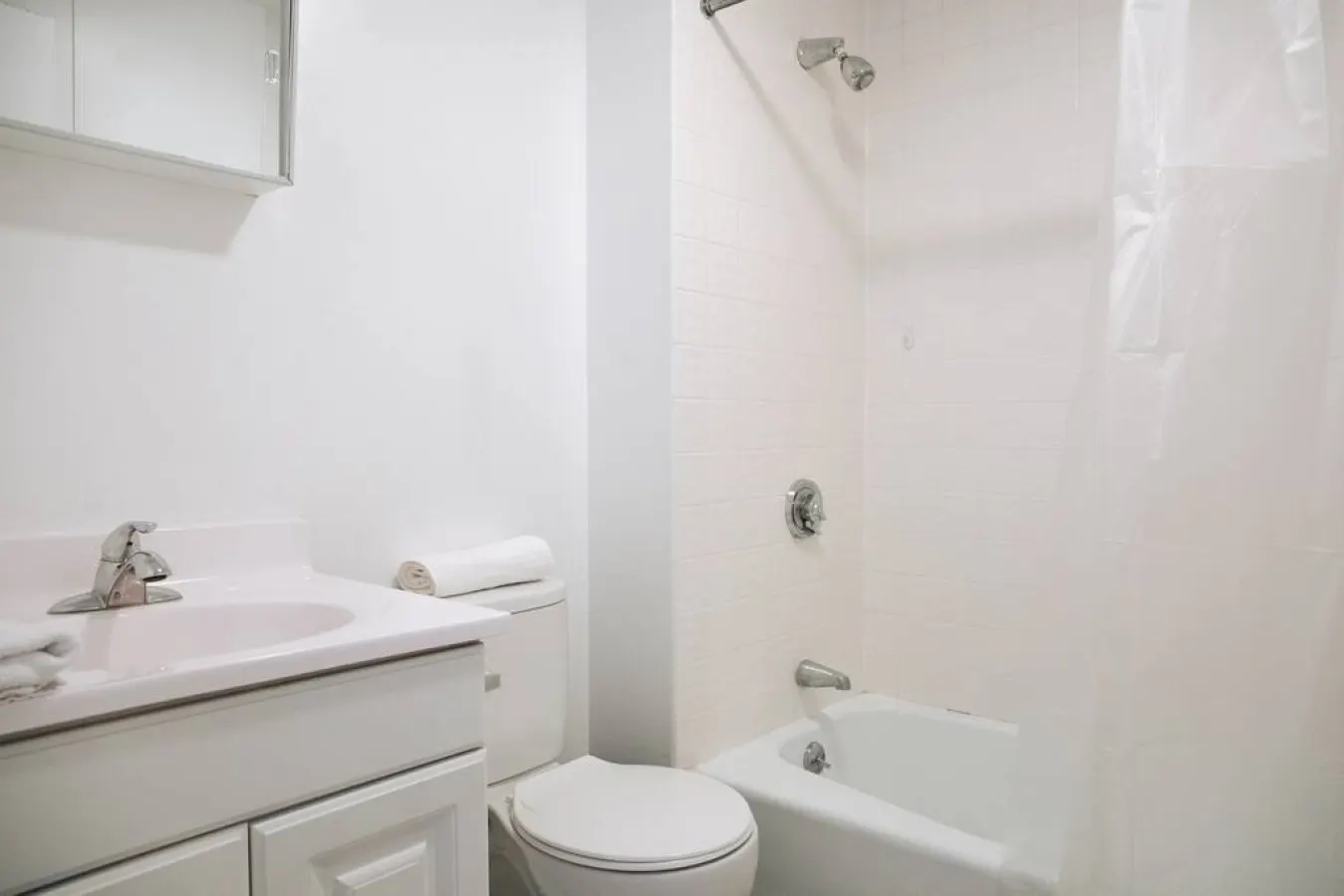 Spacious Fenway 1BR 9