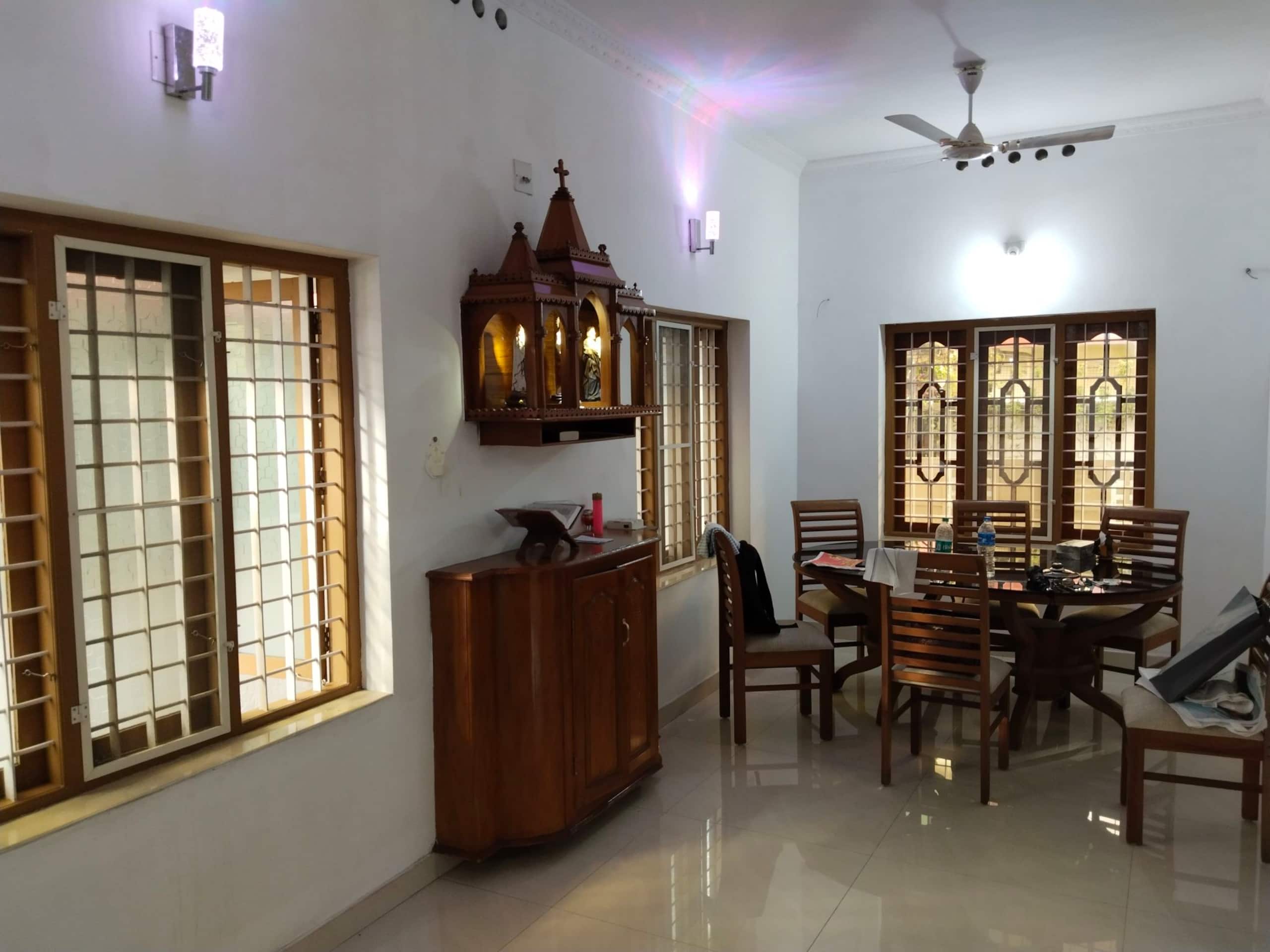 Full AC 4bhk townhouse, 10 mins from airport — photo 5