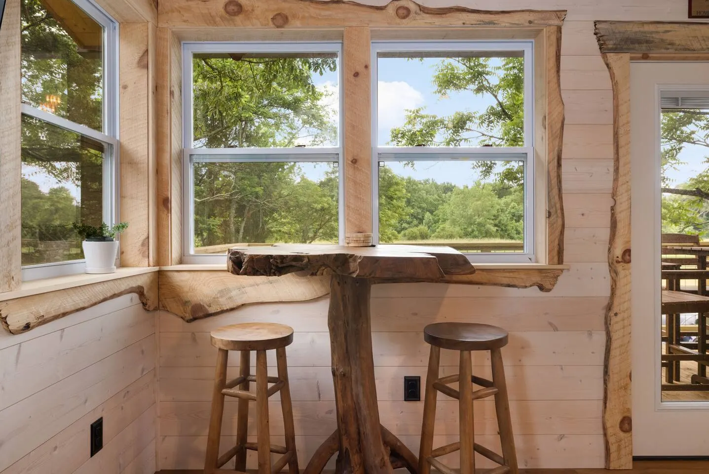 "Treedom", Disc Golf Course+Hot Tub+Arcade+Firepit 19