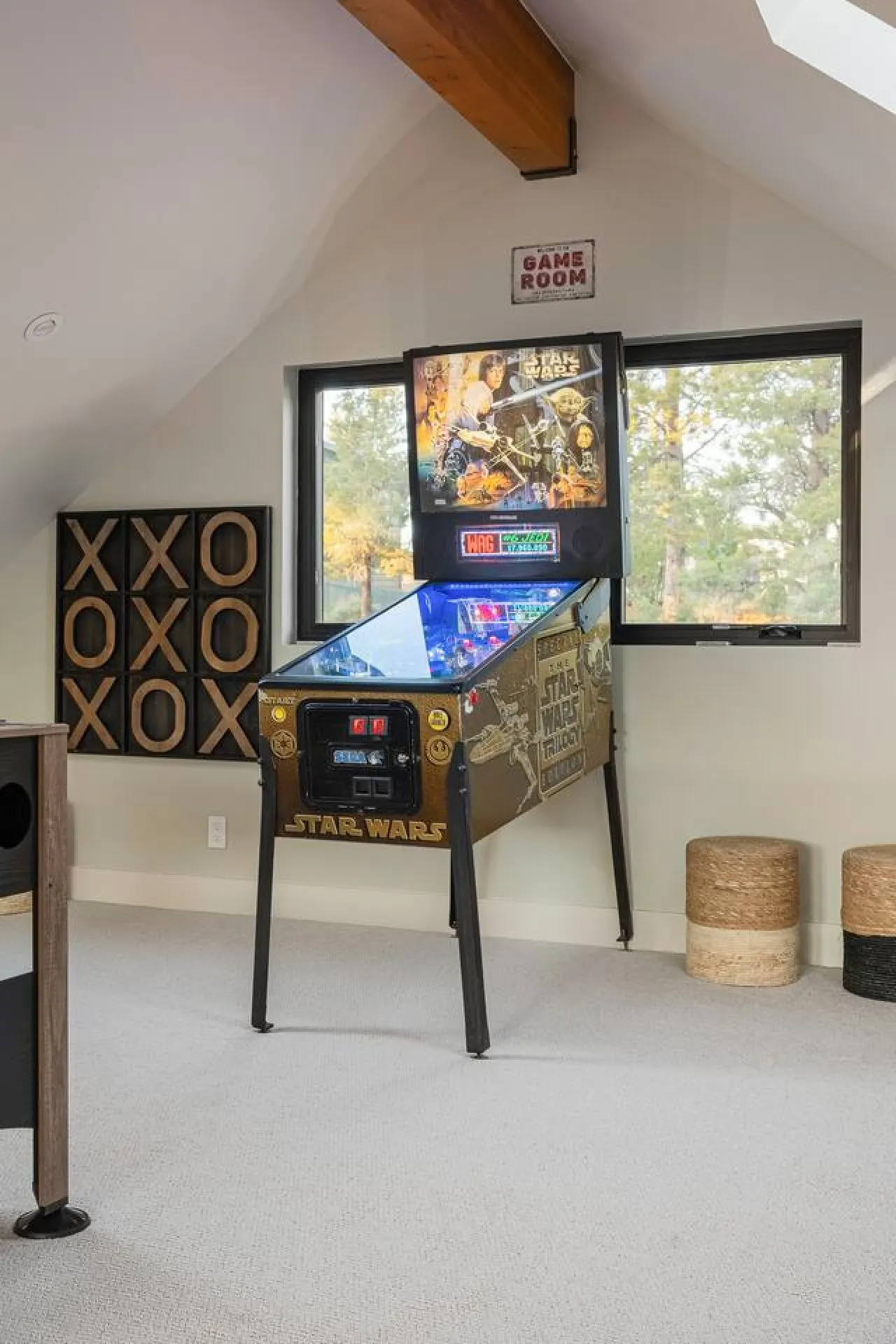Pine & Paw Hot Tub, Sauna, Games, Views, Piano 9