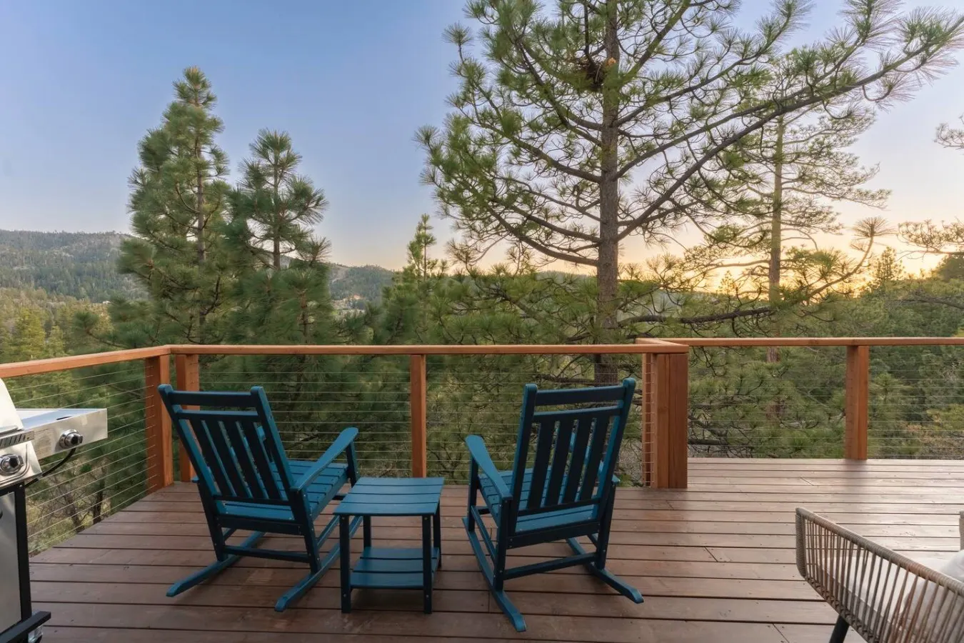 Pine & Paw Hot Tub, Sauna, Games, Views, Piano 4