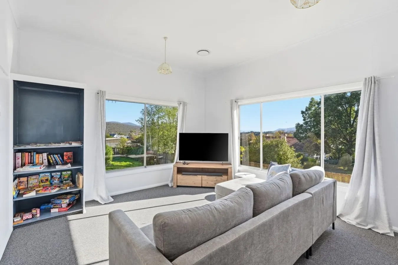 Spacious Stay in New Norfolk 12