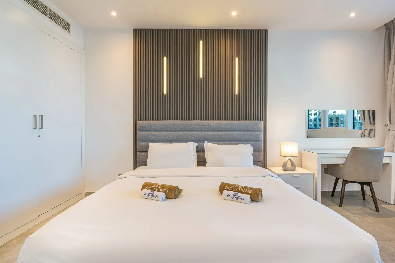 Palm Home next to Nakheel Mall w/ Private Beach 15