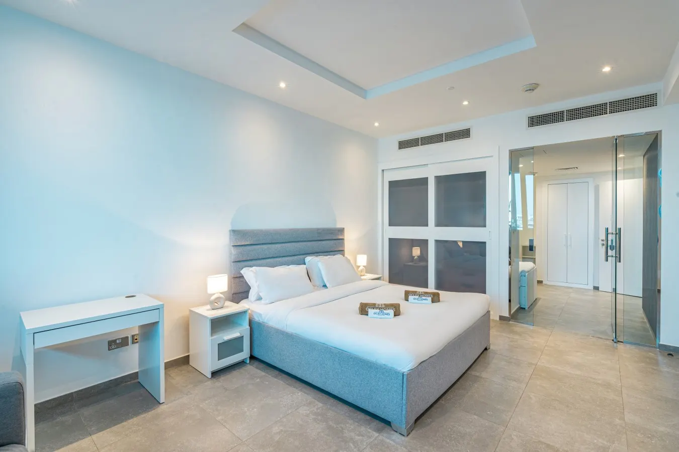 Palm Home next to Nakheel Mall w/ Private Beach 19