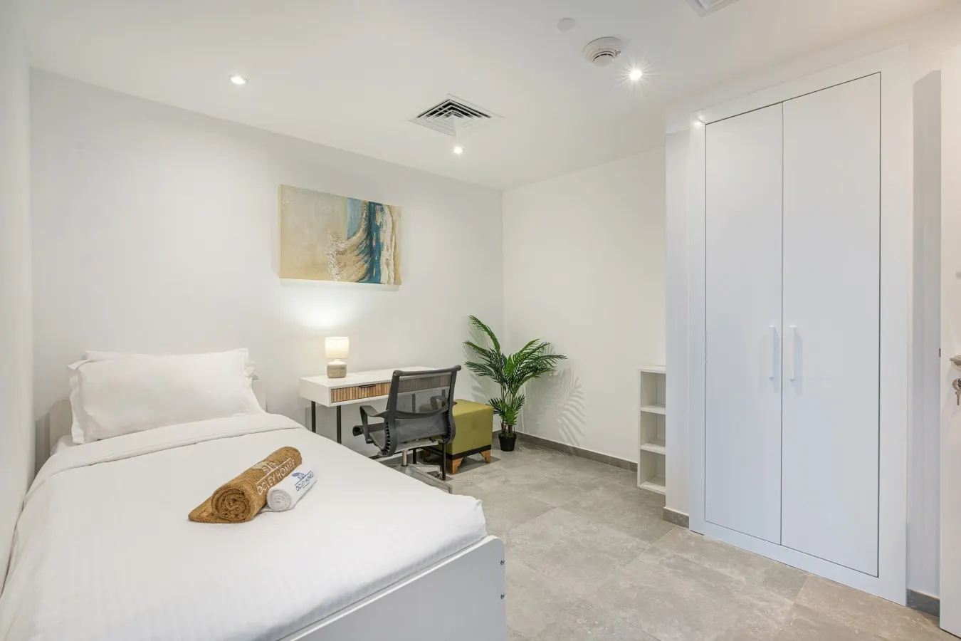 Palm Home next to Nakheel Mall w/ Private Beach 20