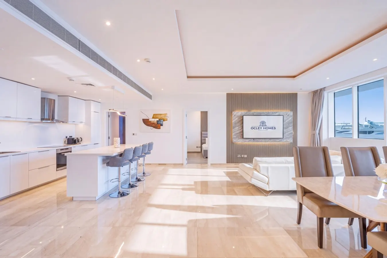 Palm Home next to Nakheel Mall w/ Private Beach 7