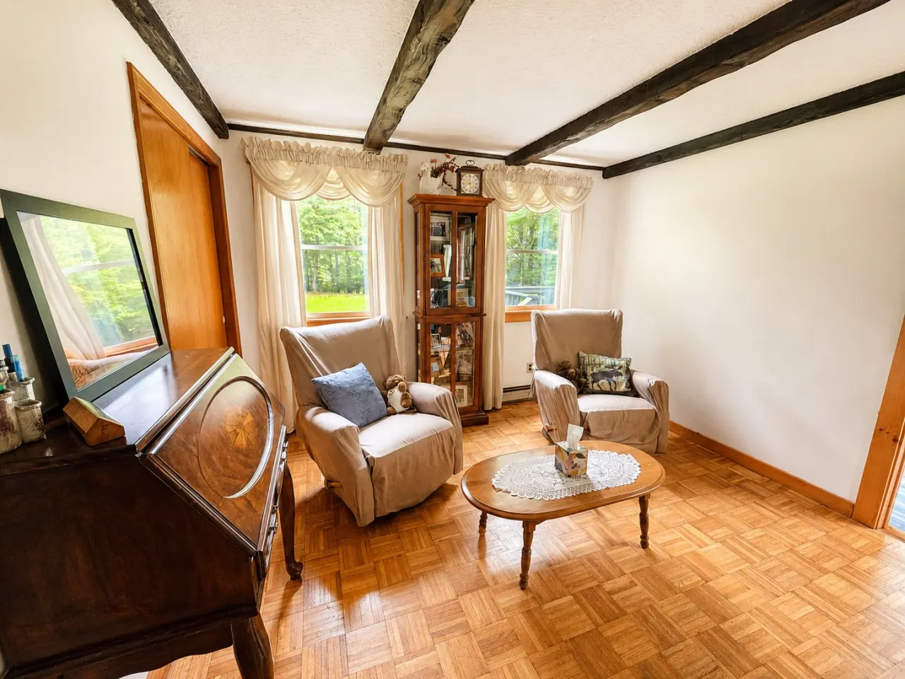 Mangan Manor 10