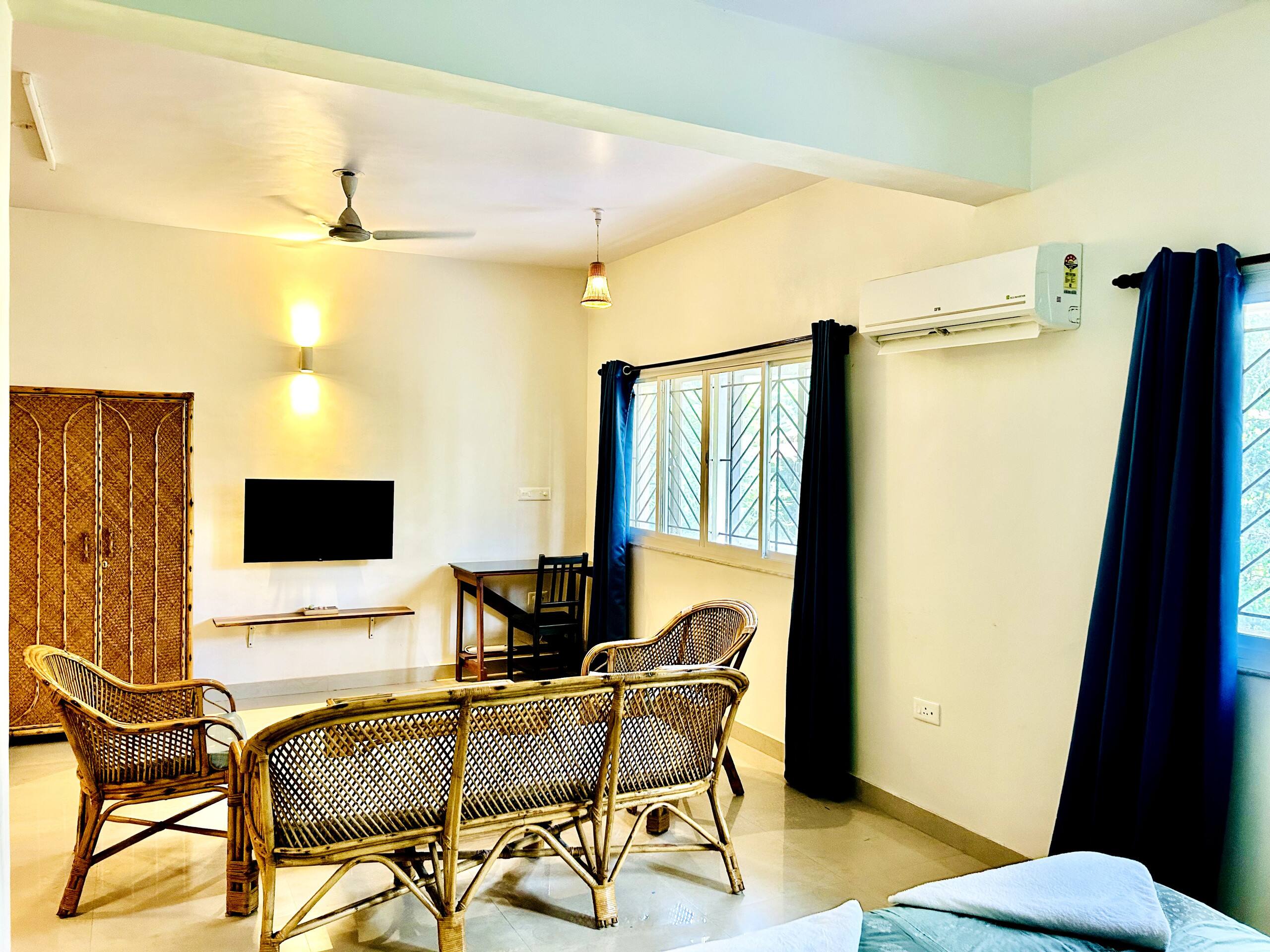 101 Flamingo by Nirvana Abode 7