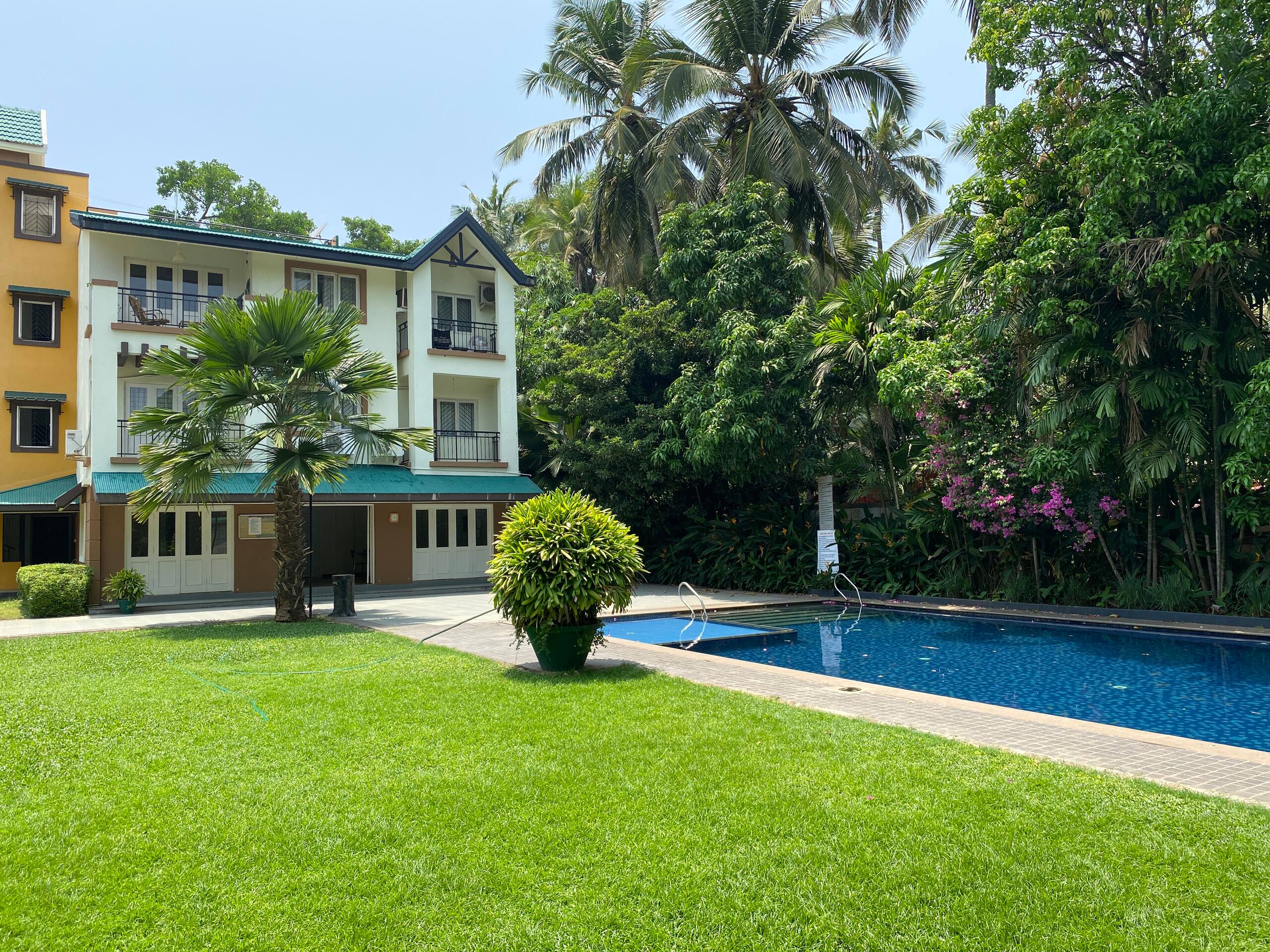 101 Flamingo by Nirvana Abode 17