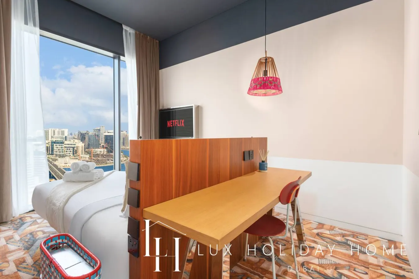 LUX The Five Star Modern Suite 12