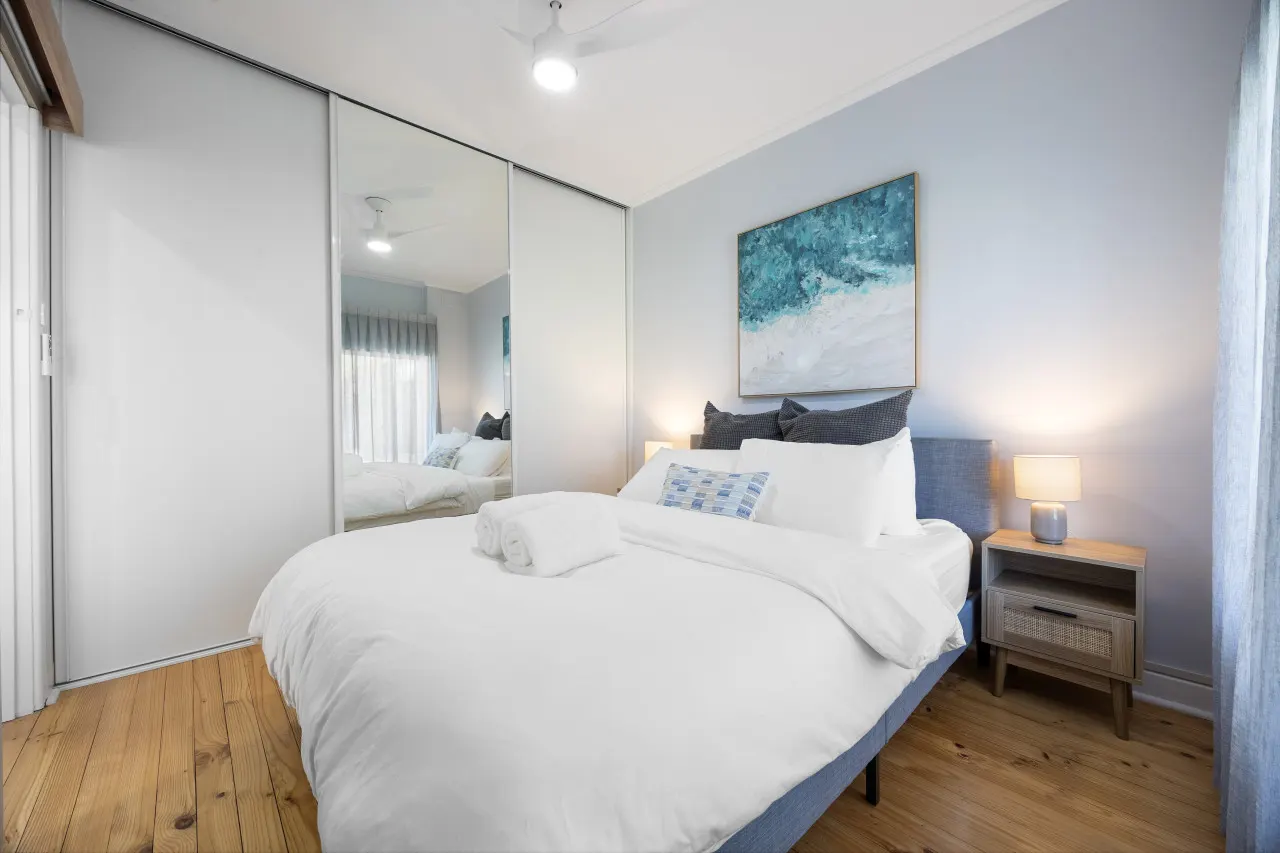 Brighton Breeze Retreat—Idyllic Beachside Stay 5
