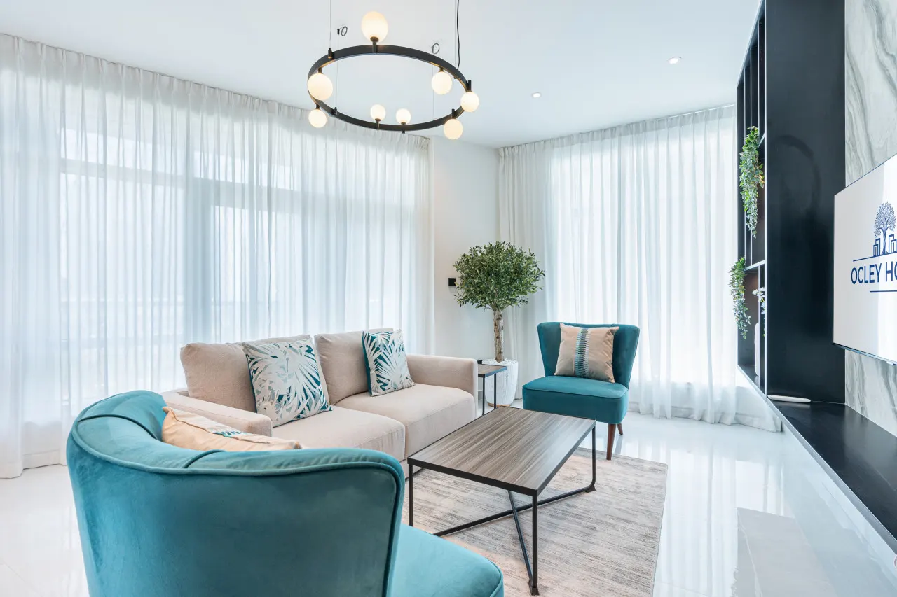 Elegant & Cozy 2BR Home in the Heart of Downtown 13