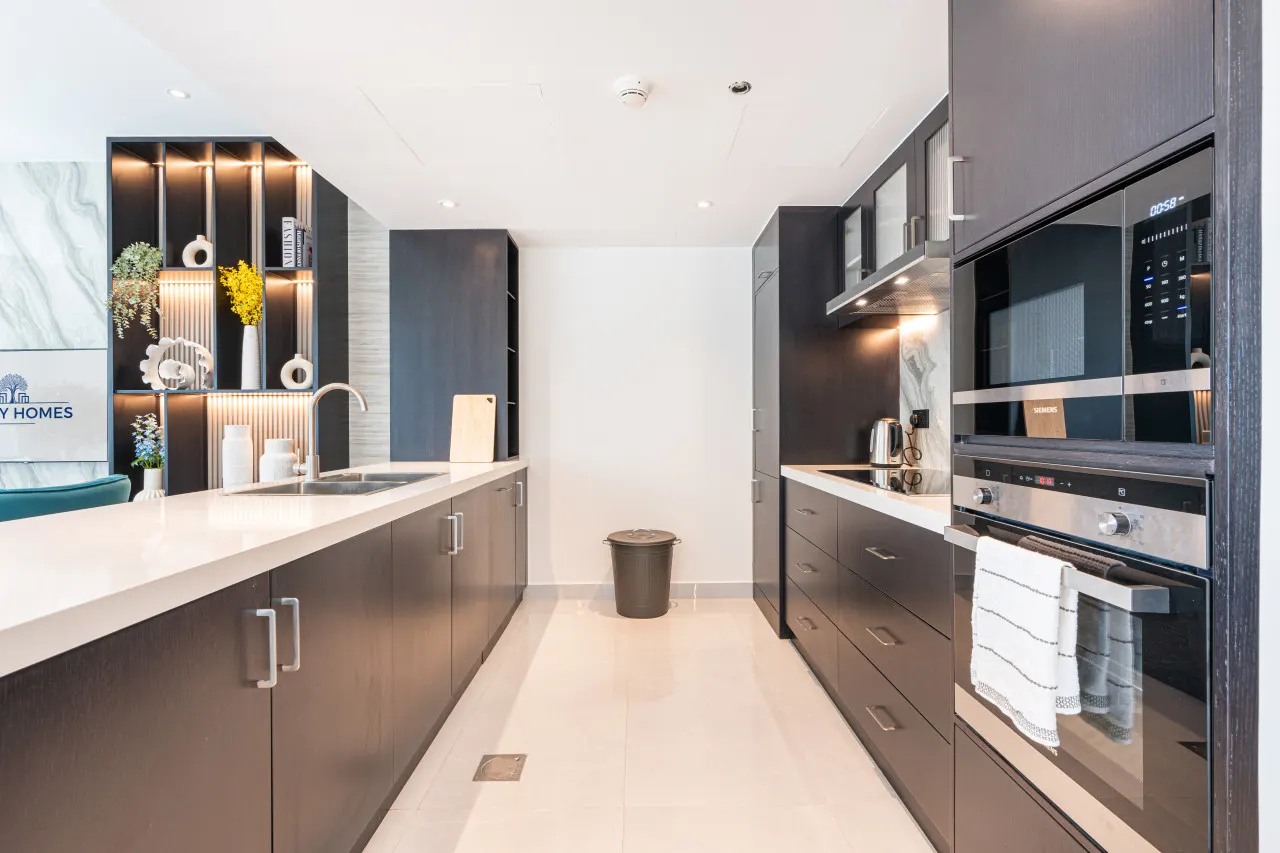 Elegant & Cozy 2BR Home in the Heart of Downtown 14
