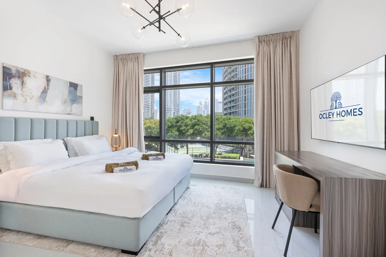 Elegant & Cozy 2BR Home in the Heart of Downtown 4