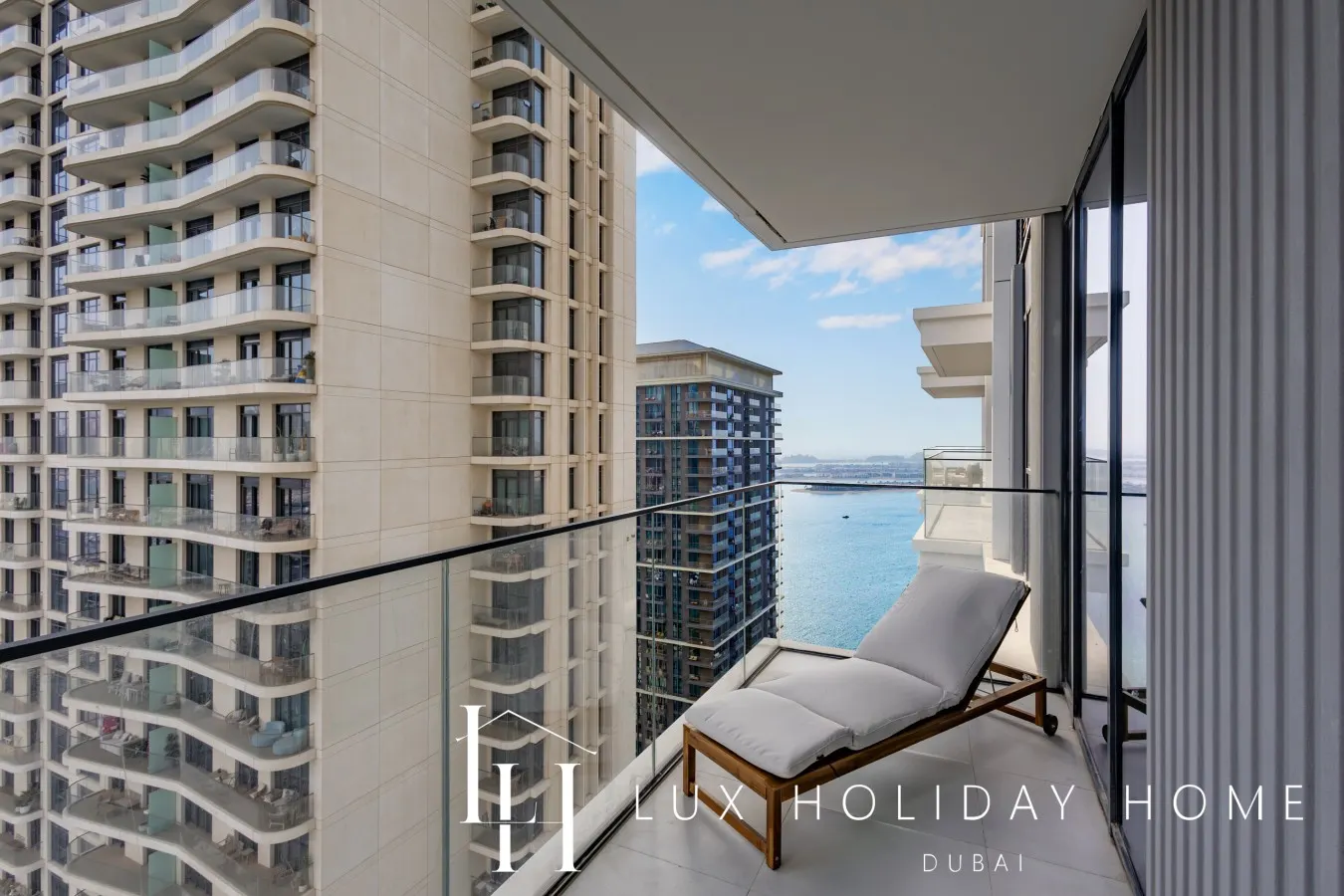LUX The Beach Mansion Sea View Suite 10 12